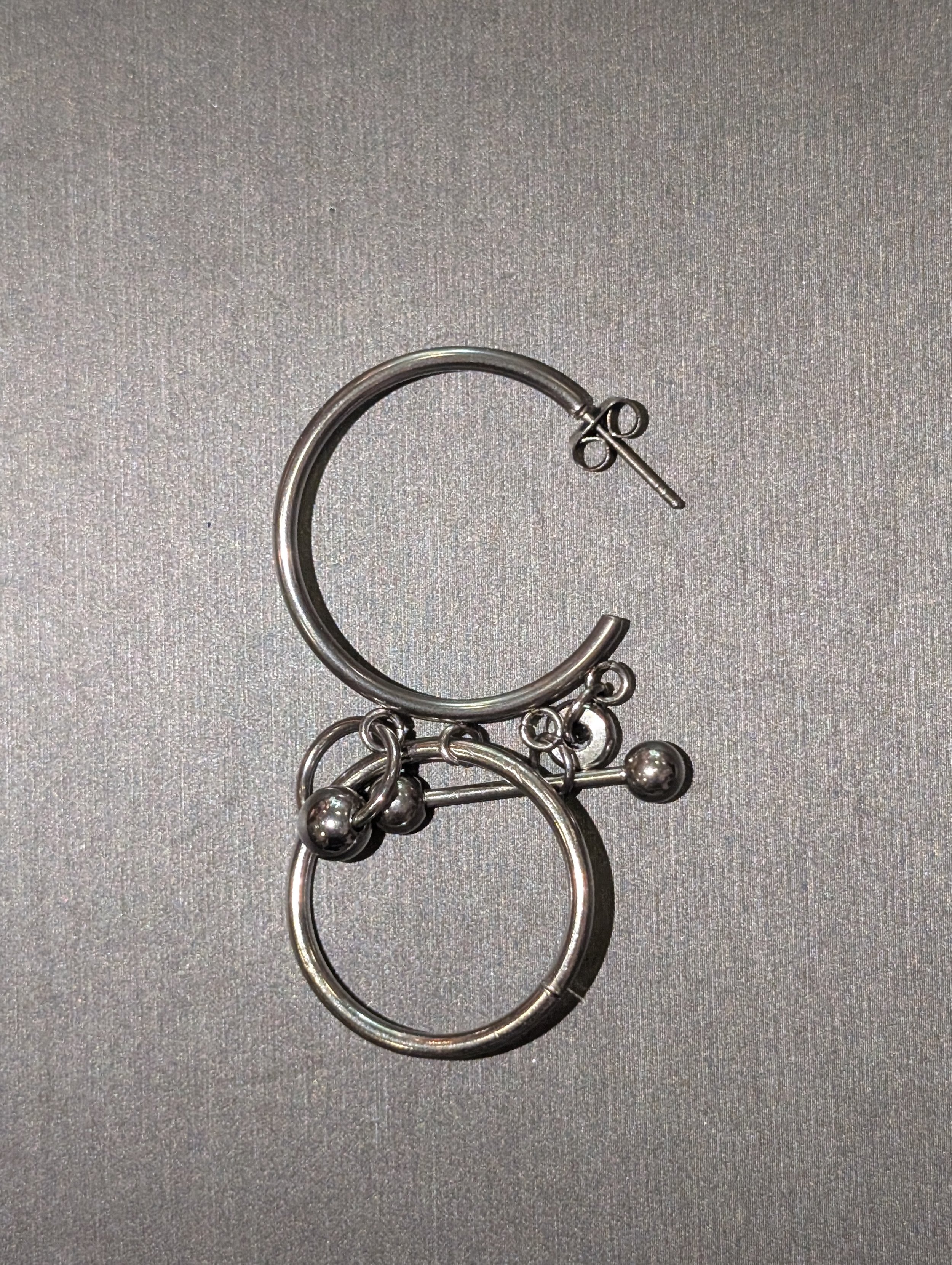 ca22 Multi pierced hoop