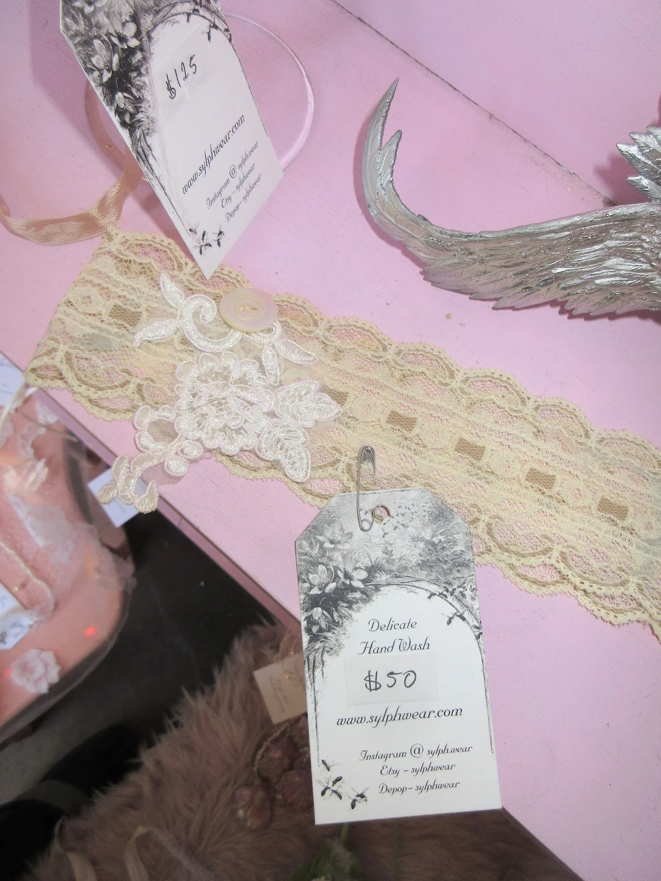 *sylphwear lace tie necklace