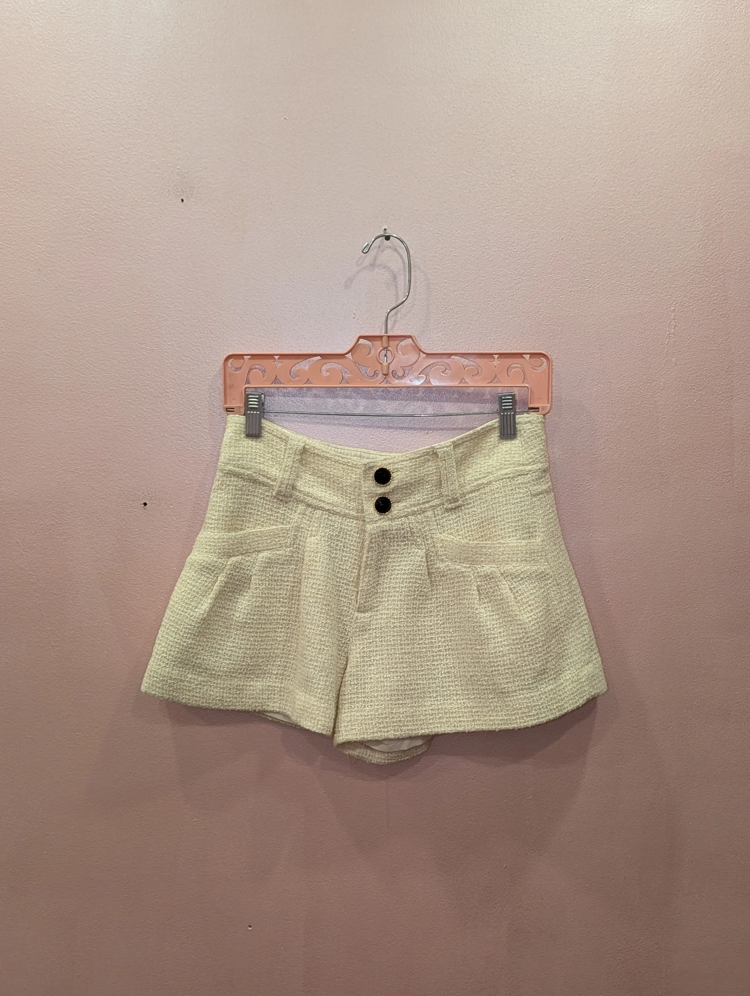 killah queen Cream Tweed Shorts