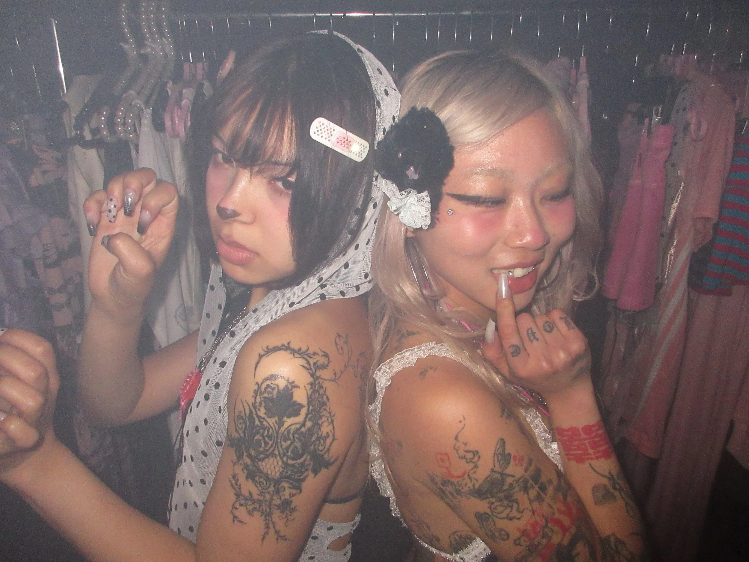 kitschb1tch Troublemaker Kitty Barrette - Seafoam & Pearl