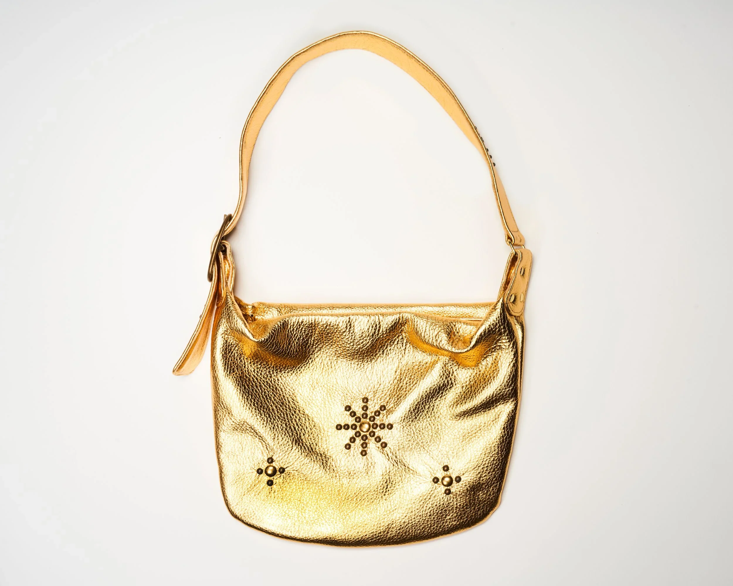 gold bag.webp