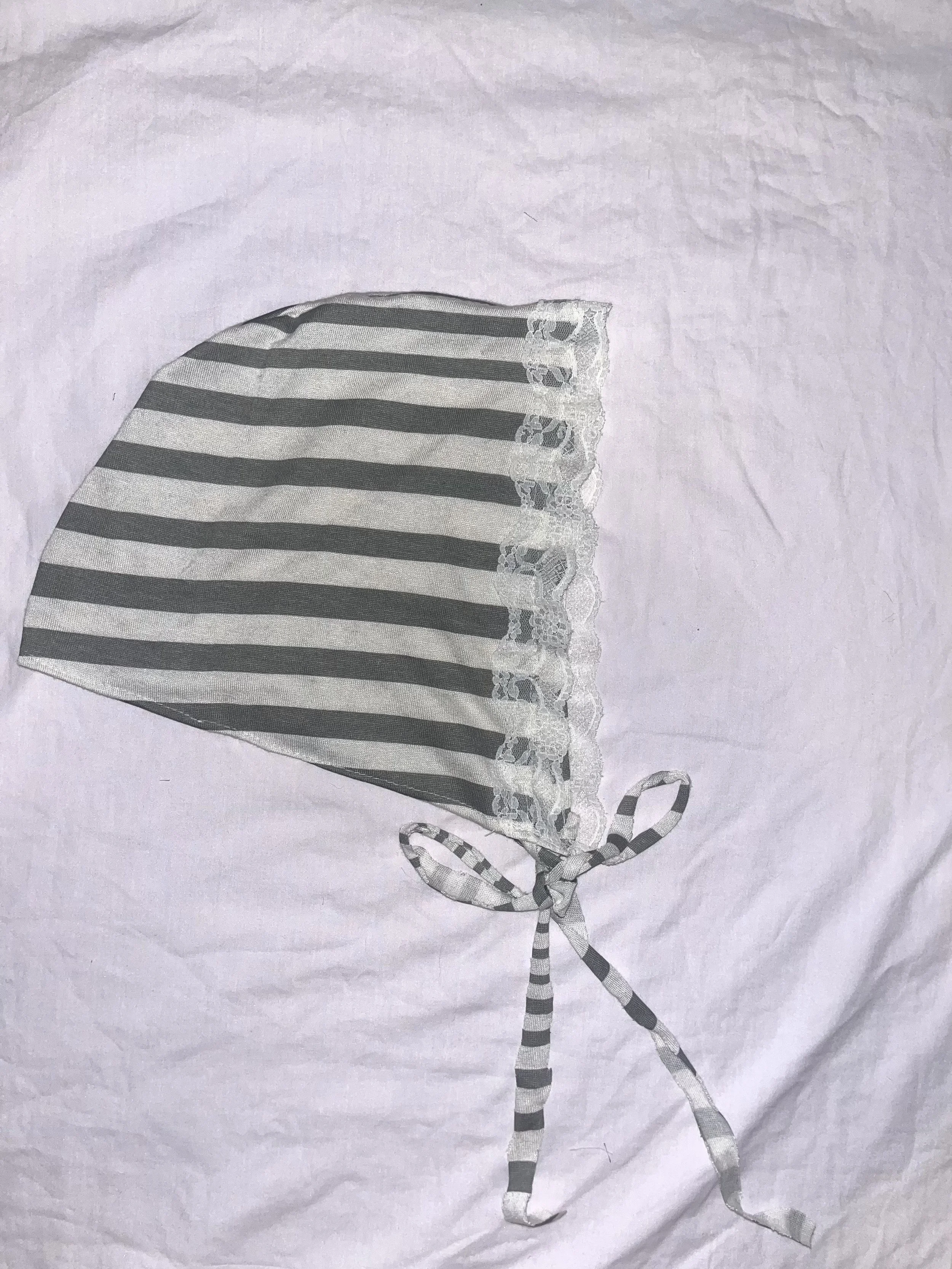 faeble Grey Stripe Bonnet