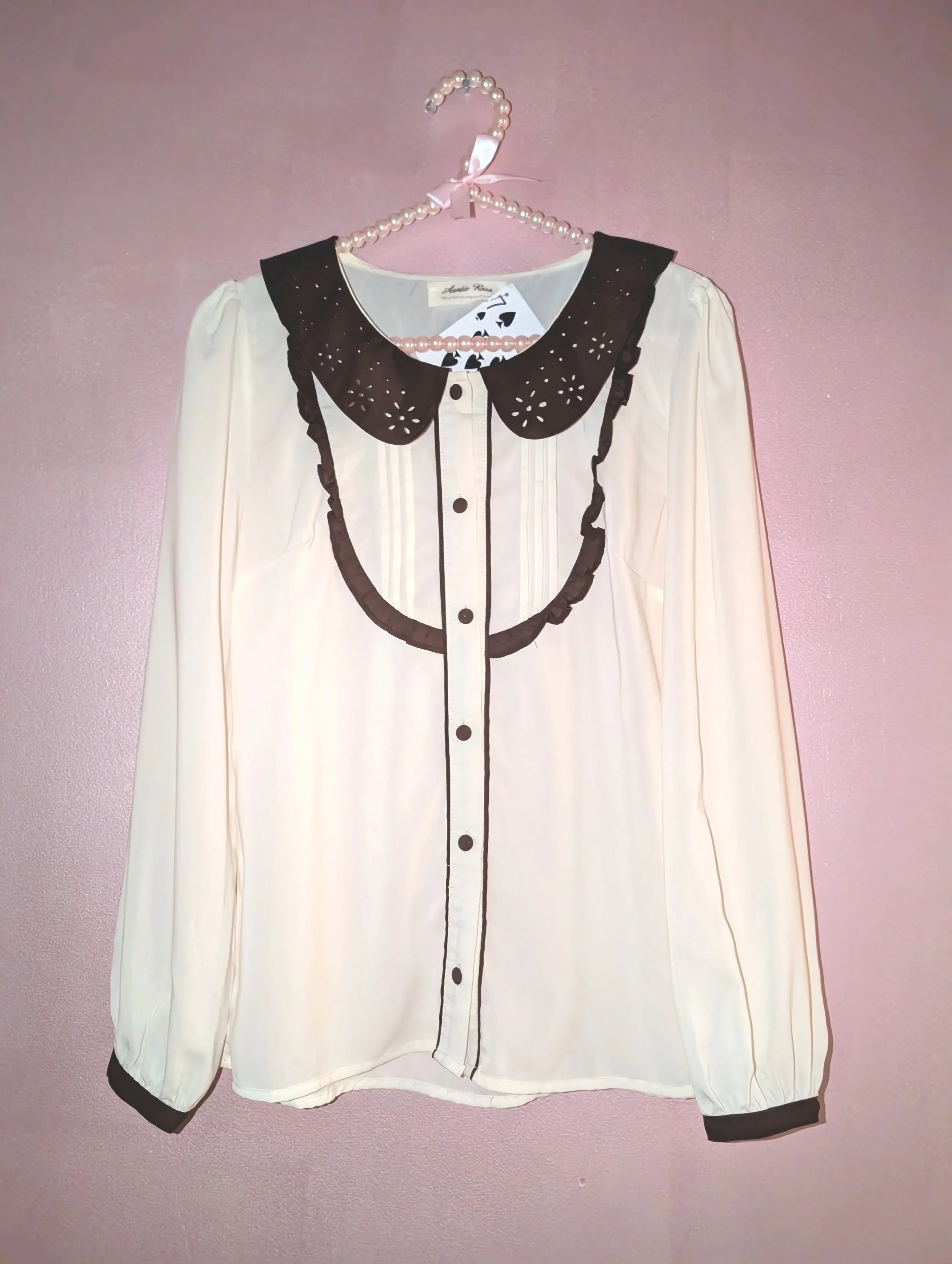 killah queen Japanese Brand Cream and Brown Collar Blouse