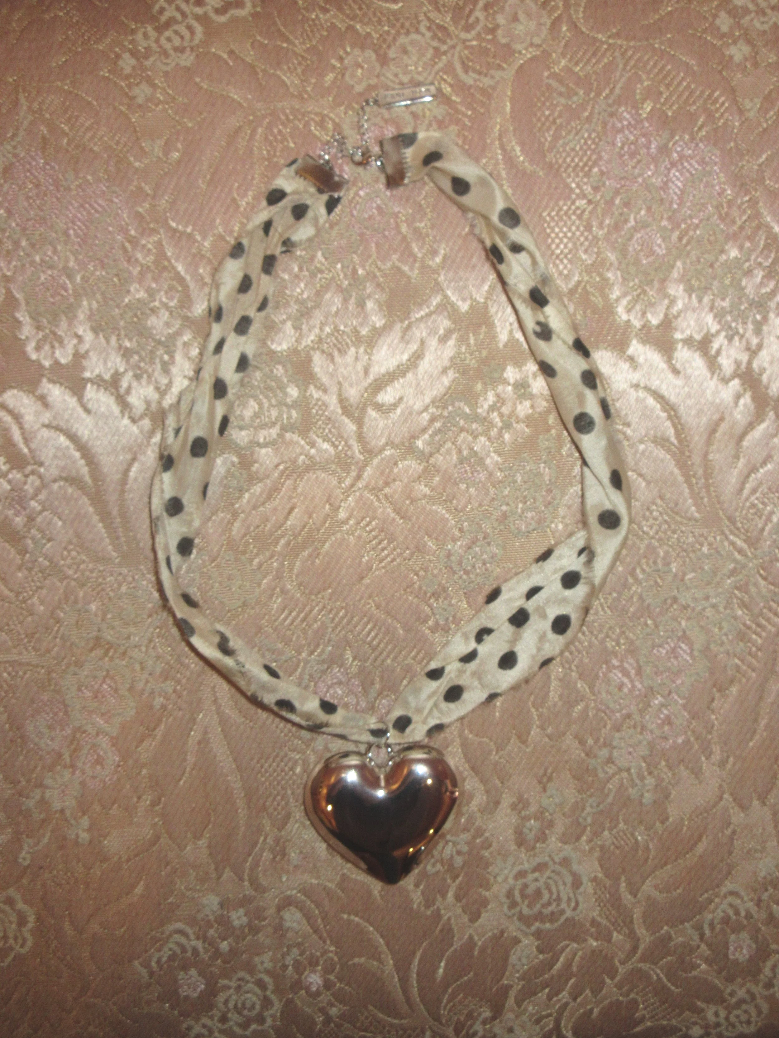frou york PLEASE RETURN NECKLACE/ SILVER POLKA DOT