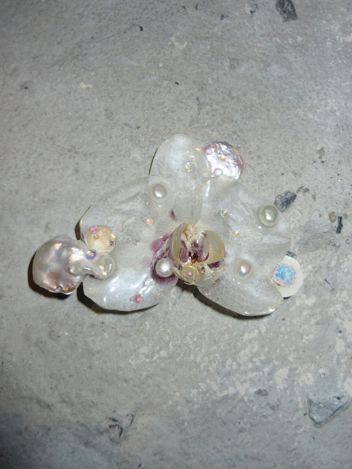 dolly dear boutique Lua hairclip