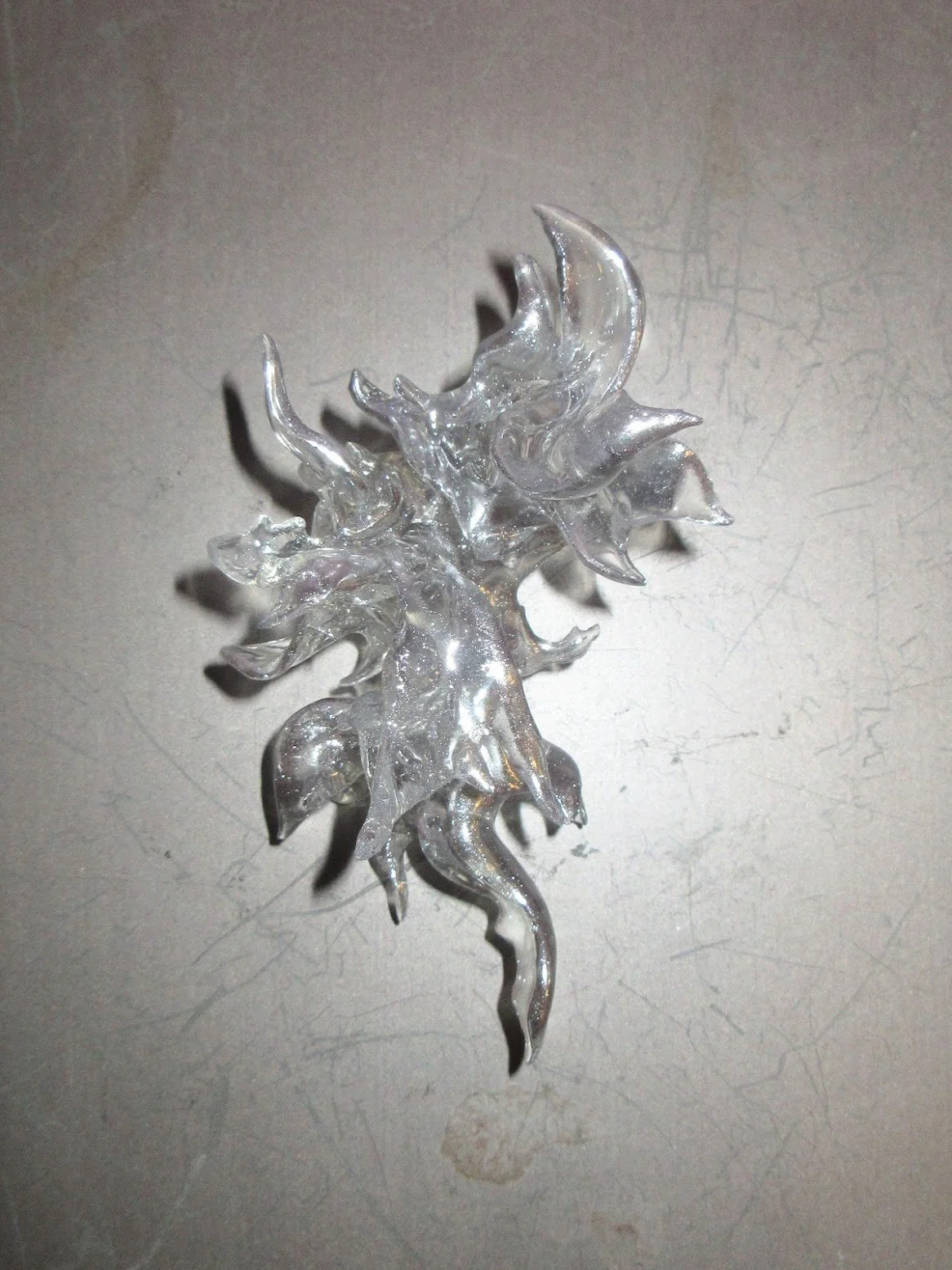 whynoen Shiny Coral Ring