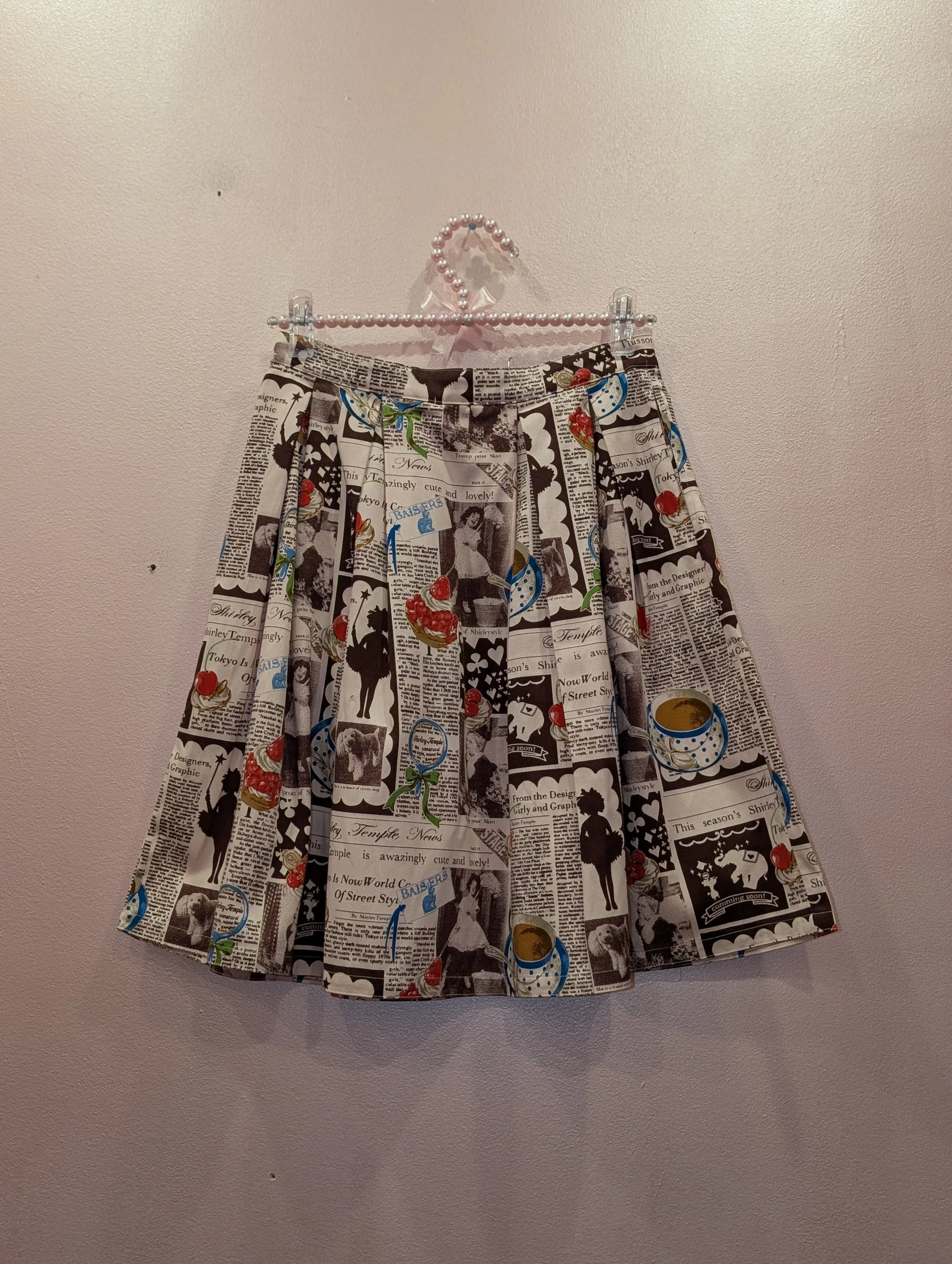 killah queen Shirley Temple Newspaper Print Pink Skirt