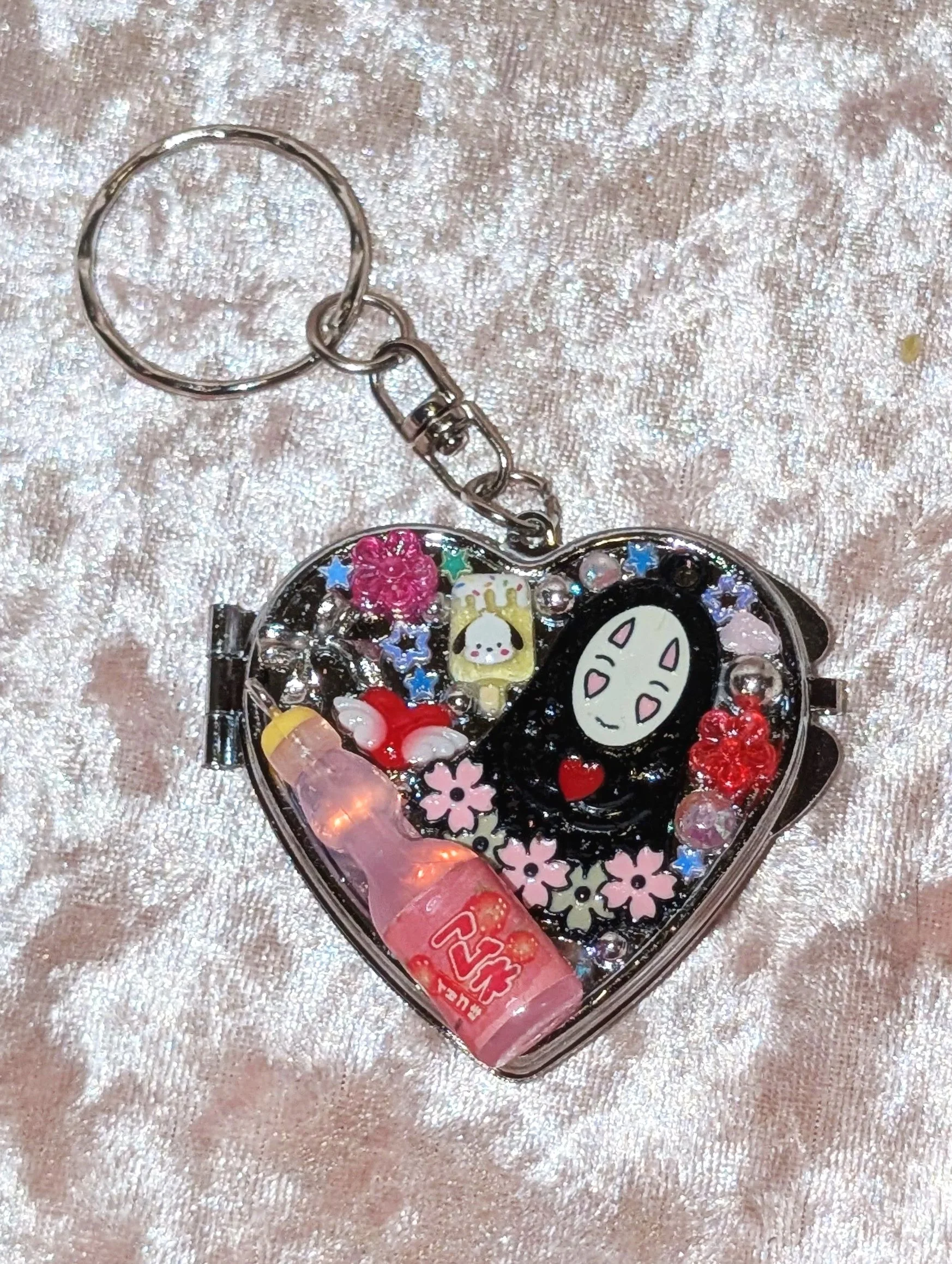 shehellakawaii strawberry soda mirror keychain