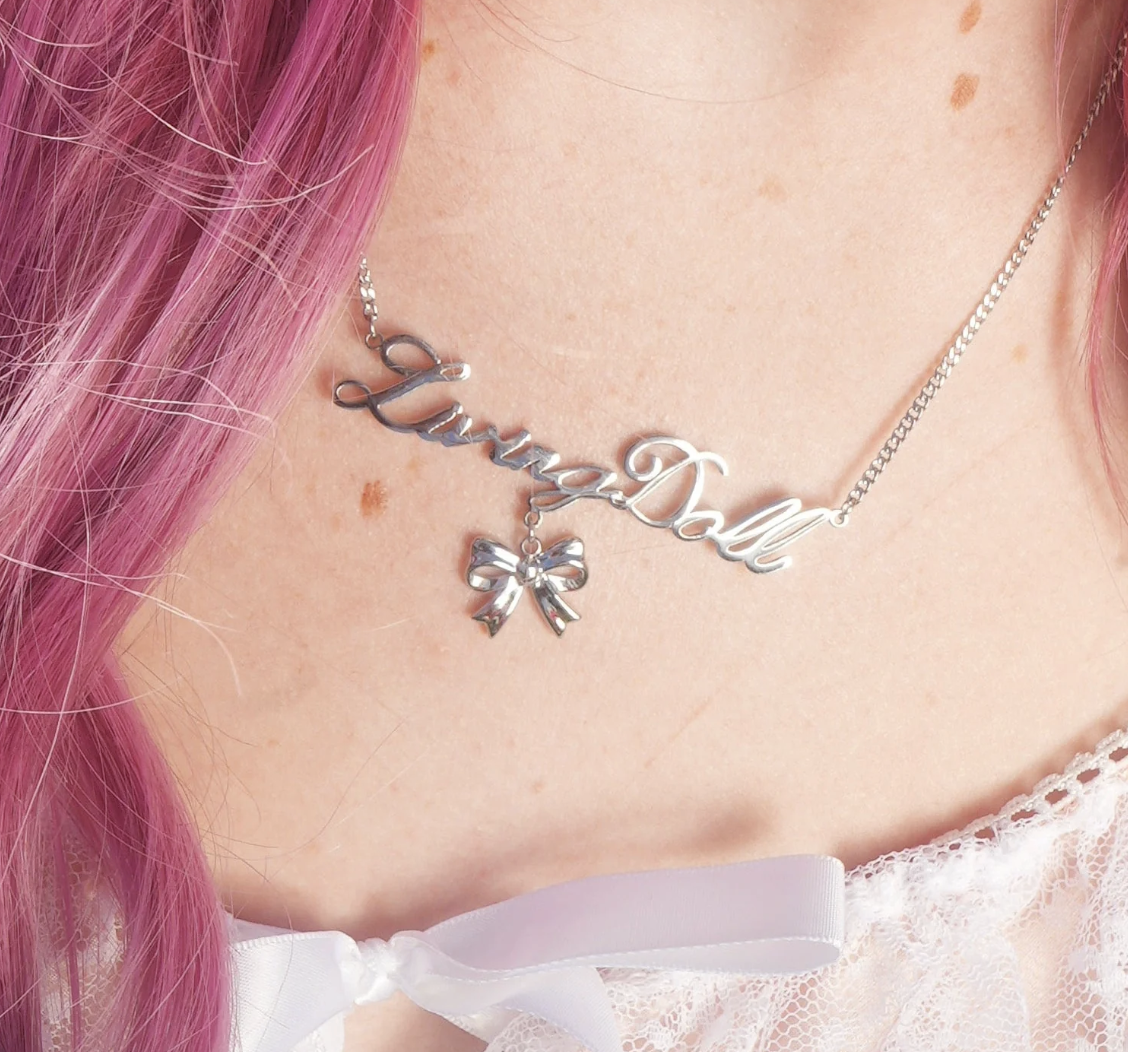 dollhouse treasures living doll necklace