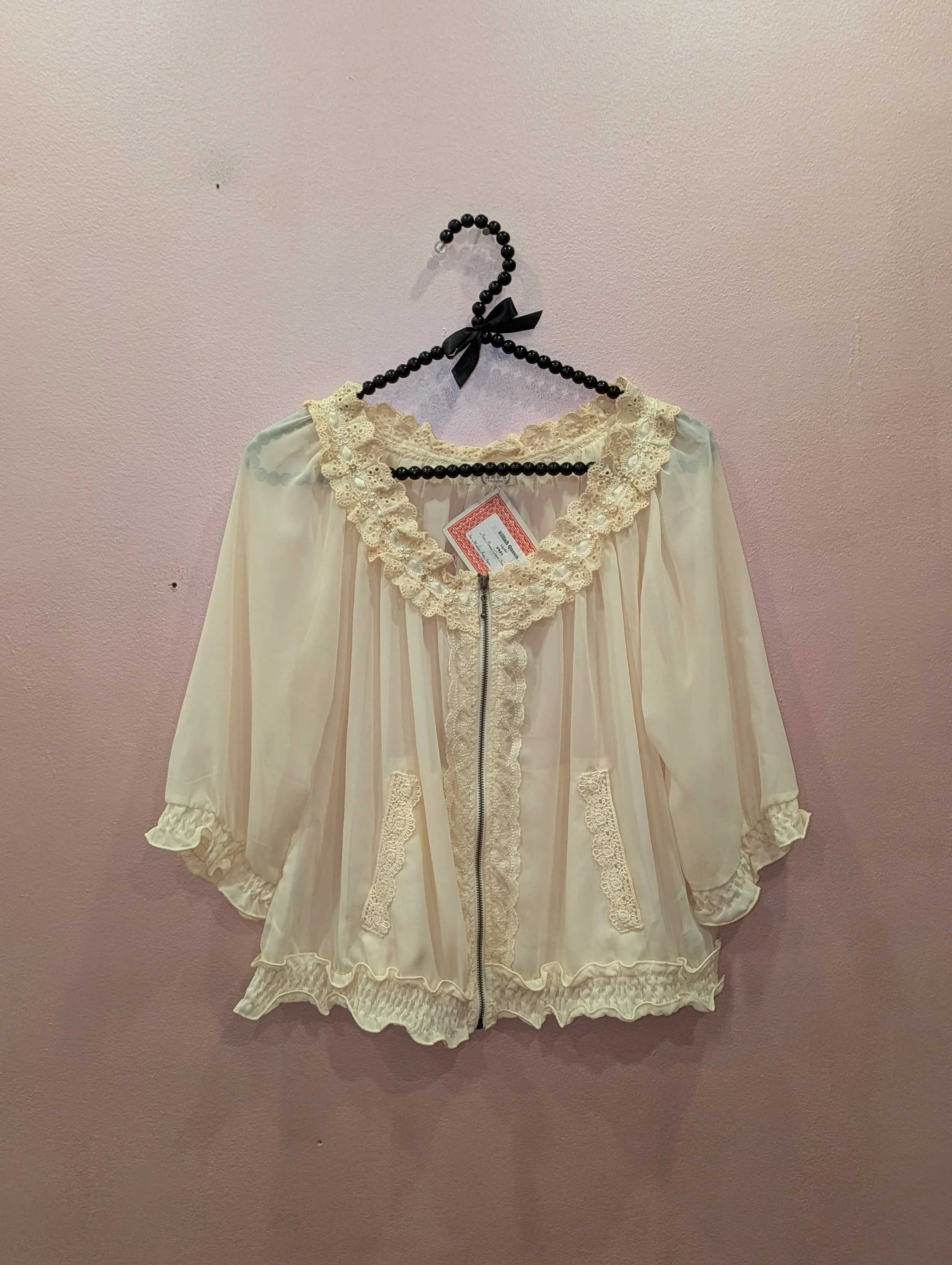 killah queen Axes Femme Cream Sheer Zip Up