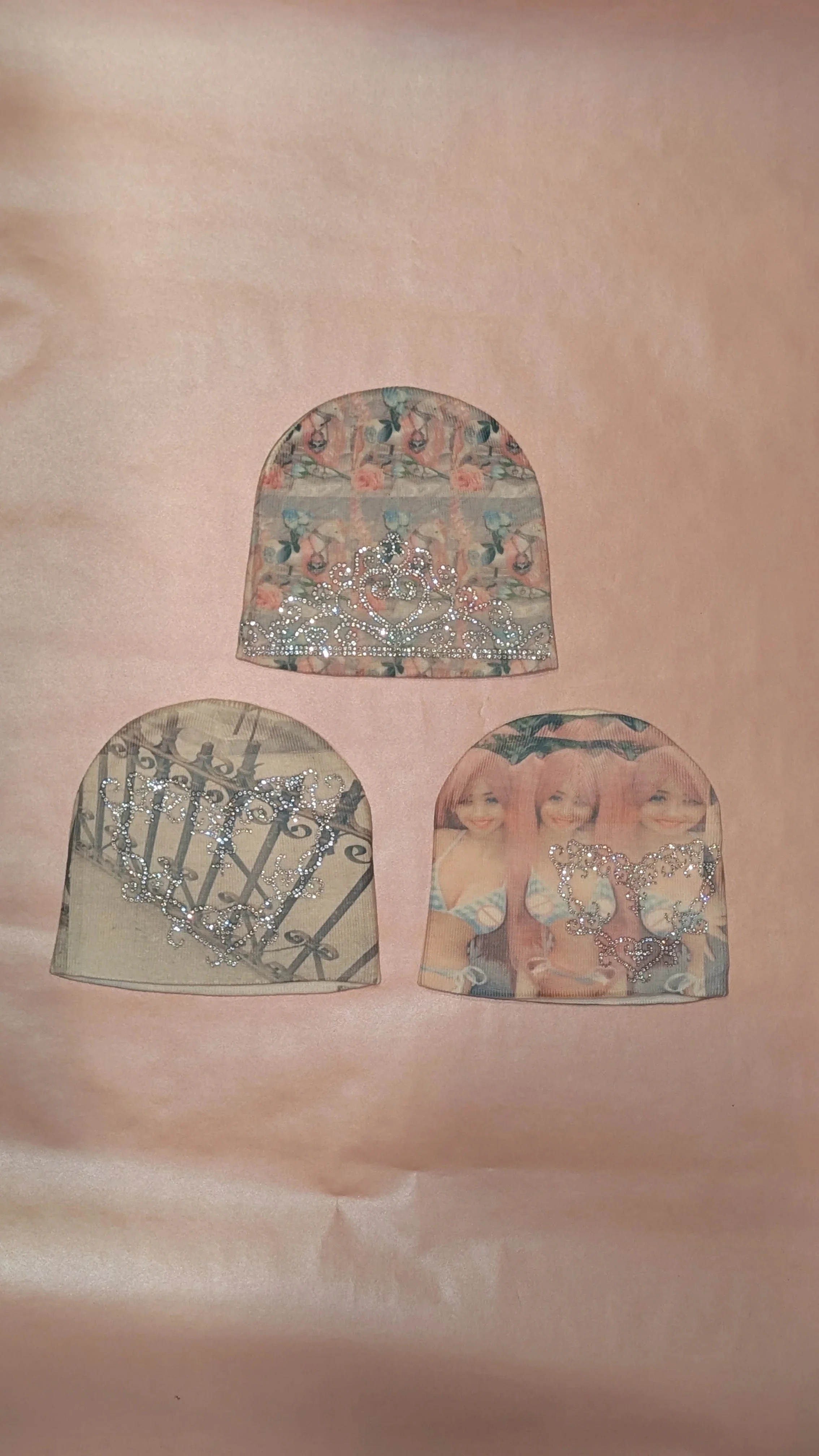 eventyrverden rhinestone beanies