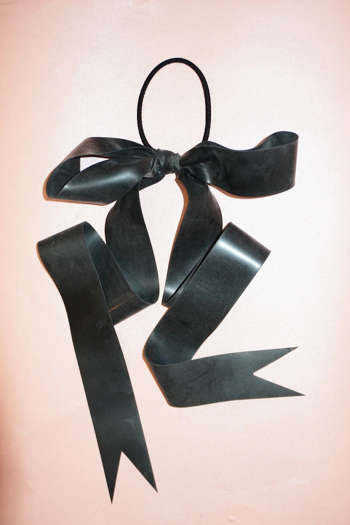 finley's house black hair bow