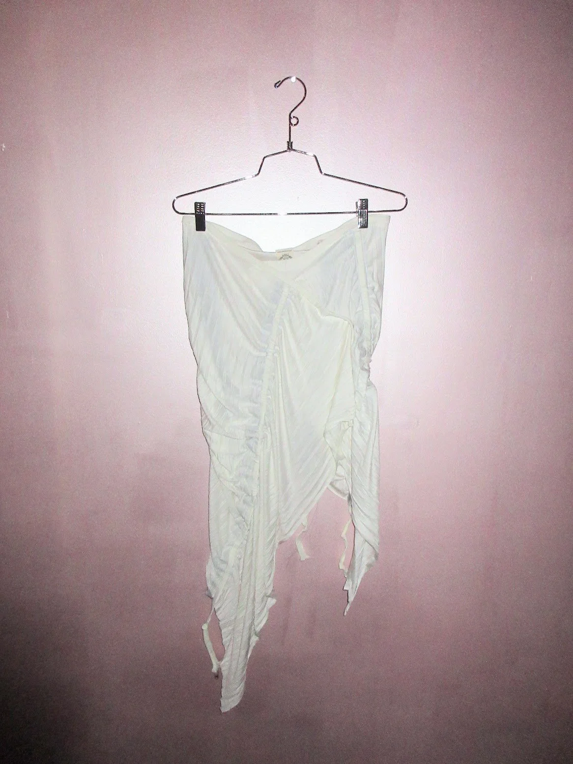 annielian.love White pleated skirt