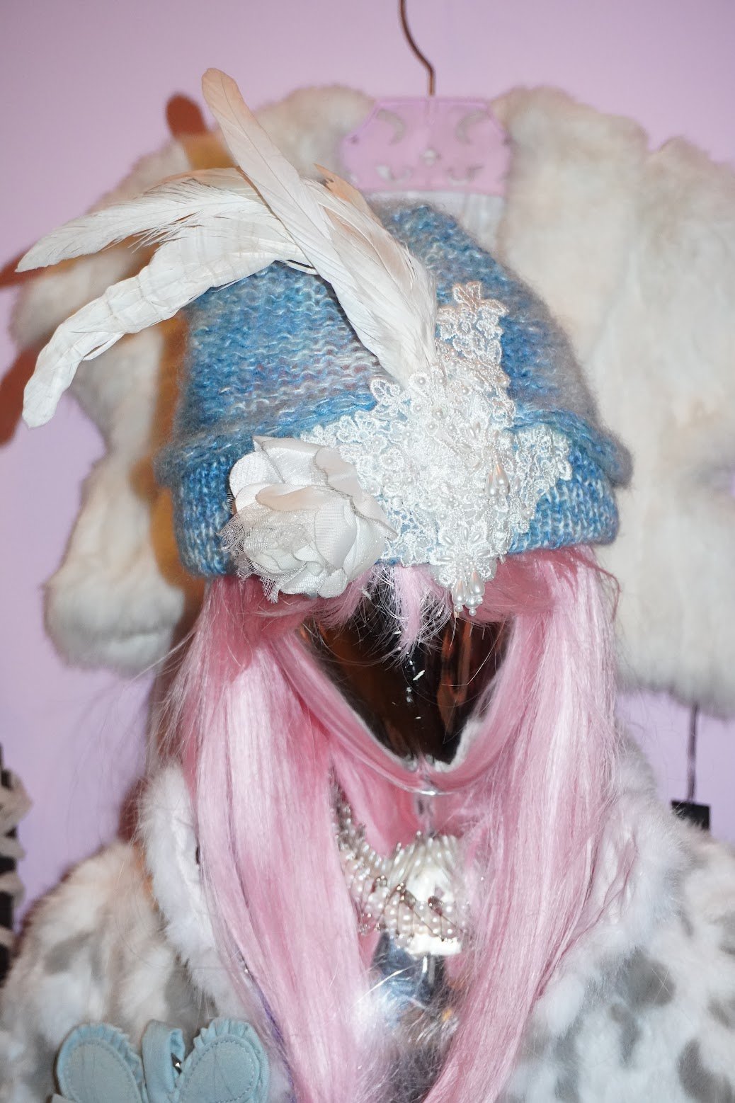 monjia icy truffula feather beanie