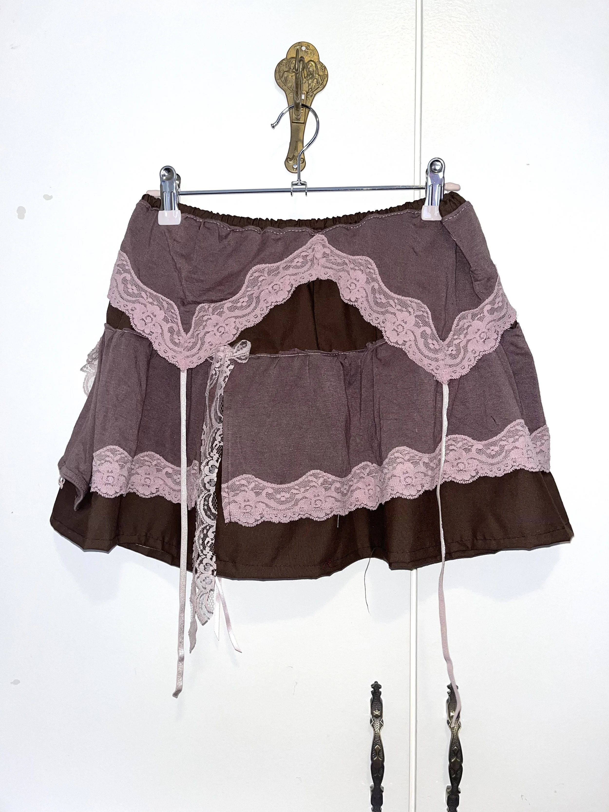 faeble Choco Strawberry Mini Skirt
