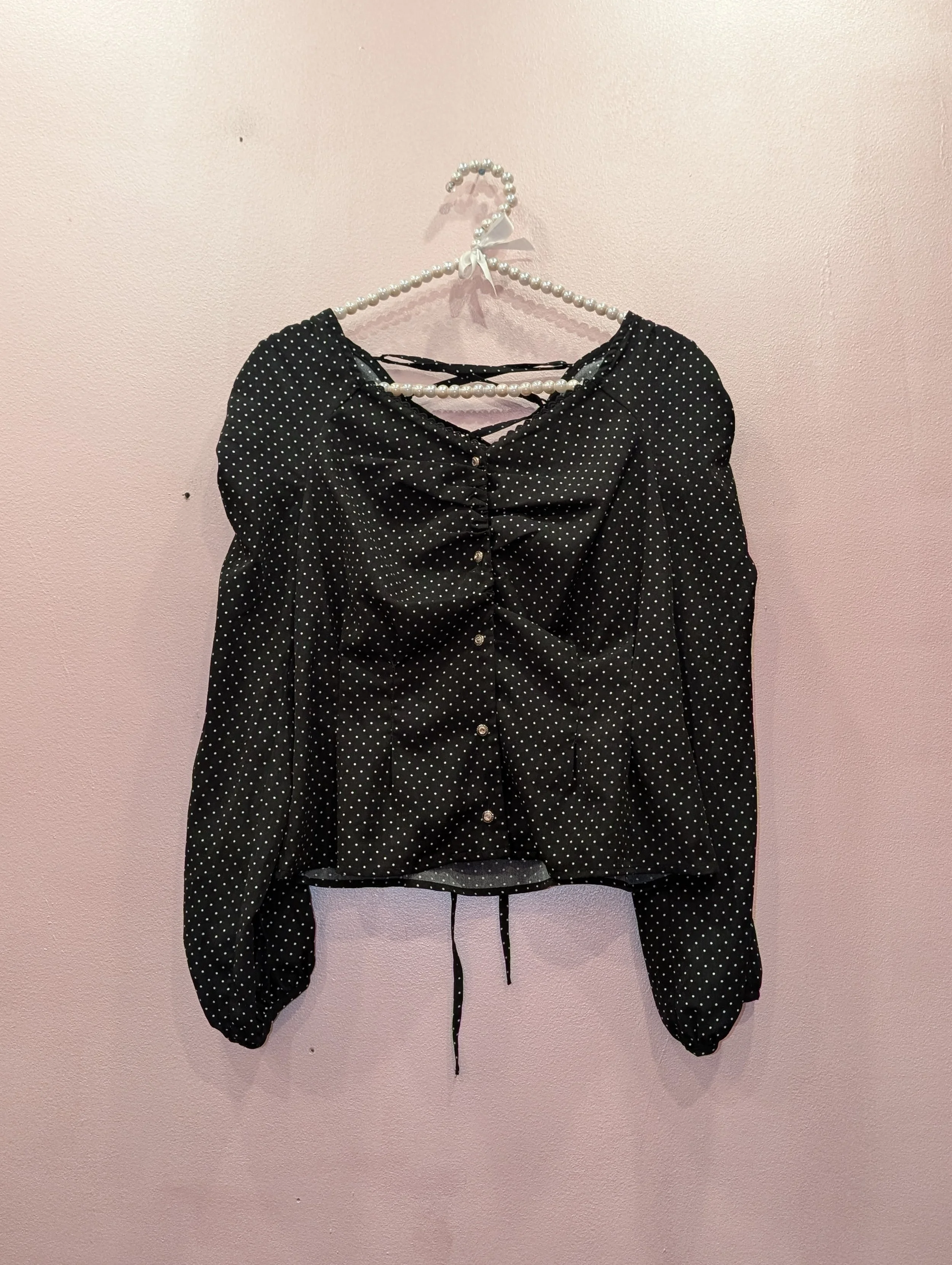 killah queen Axes Femme Black Polka Dot Blouse