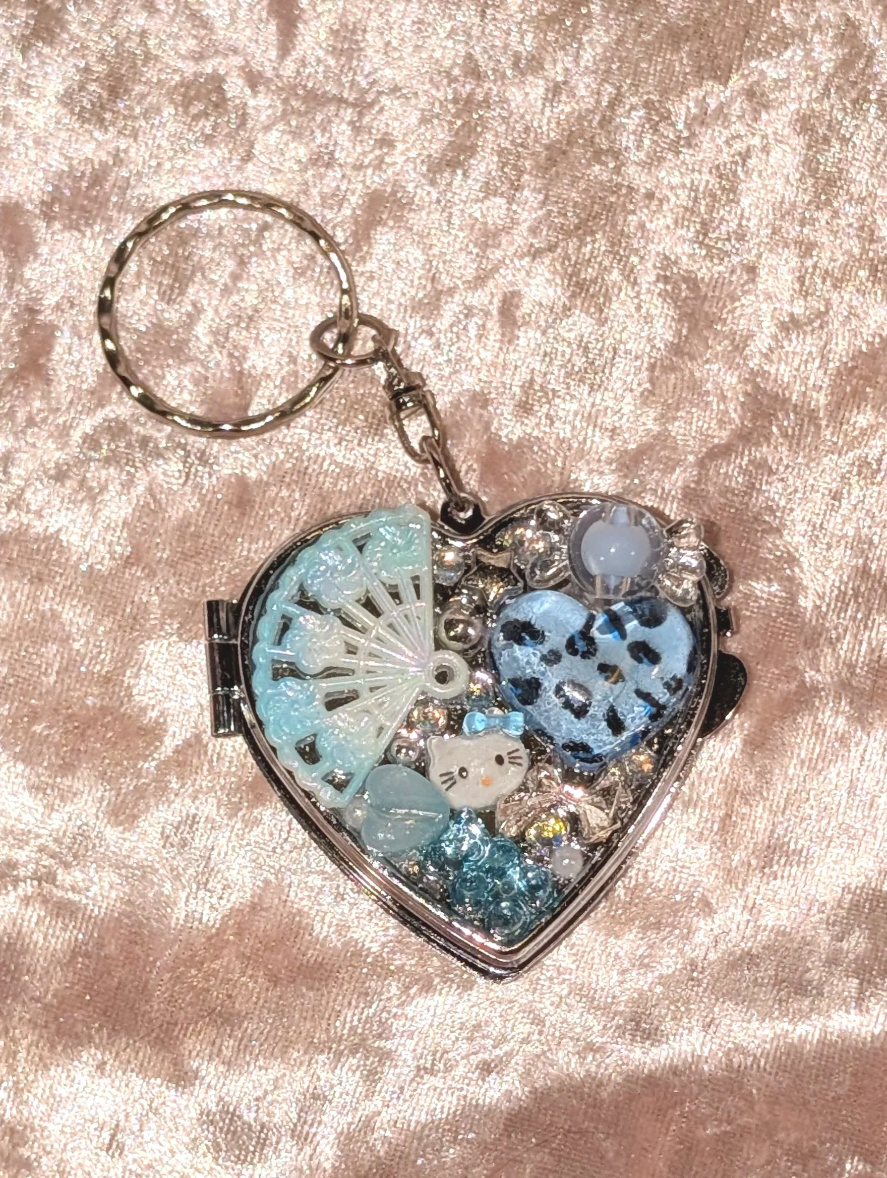 shehellakawaii blue hello kitty fan mirror keychain