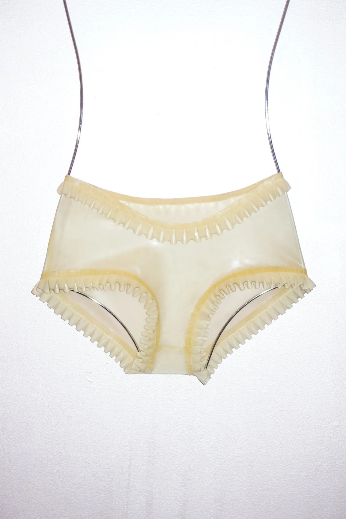 finley's house translucent bone romi shorts