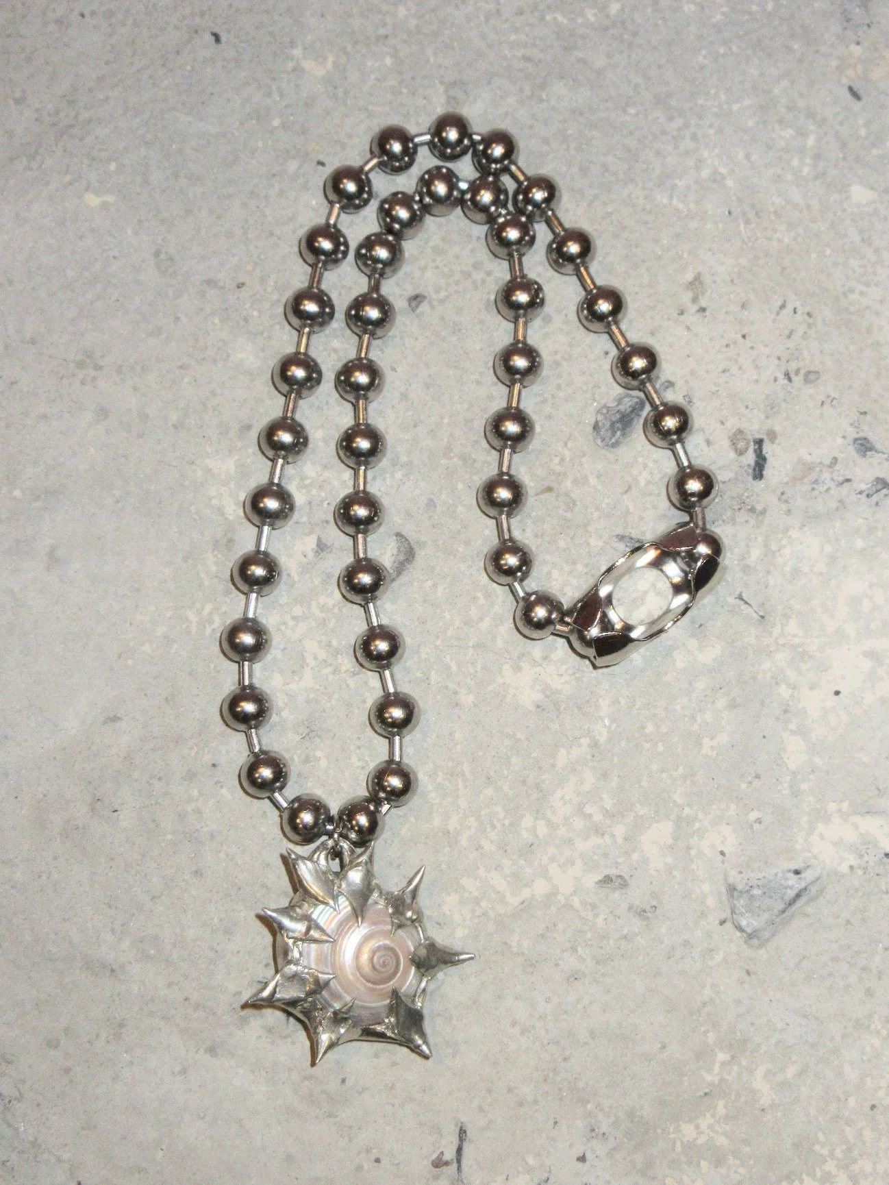 my dearest world Light Spiral Shell Ball Chain