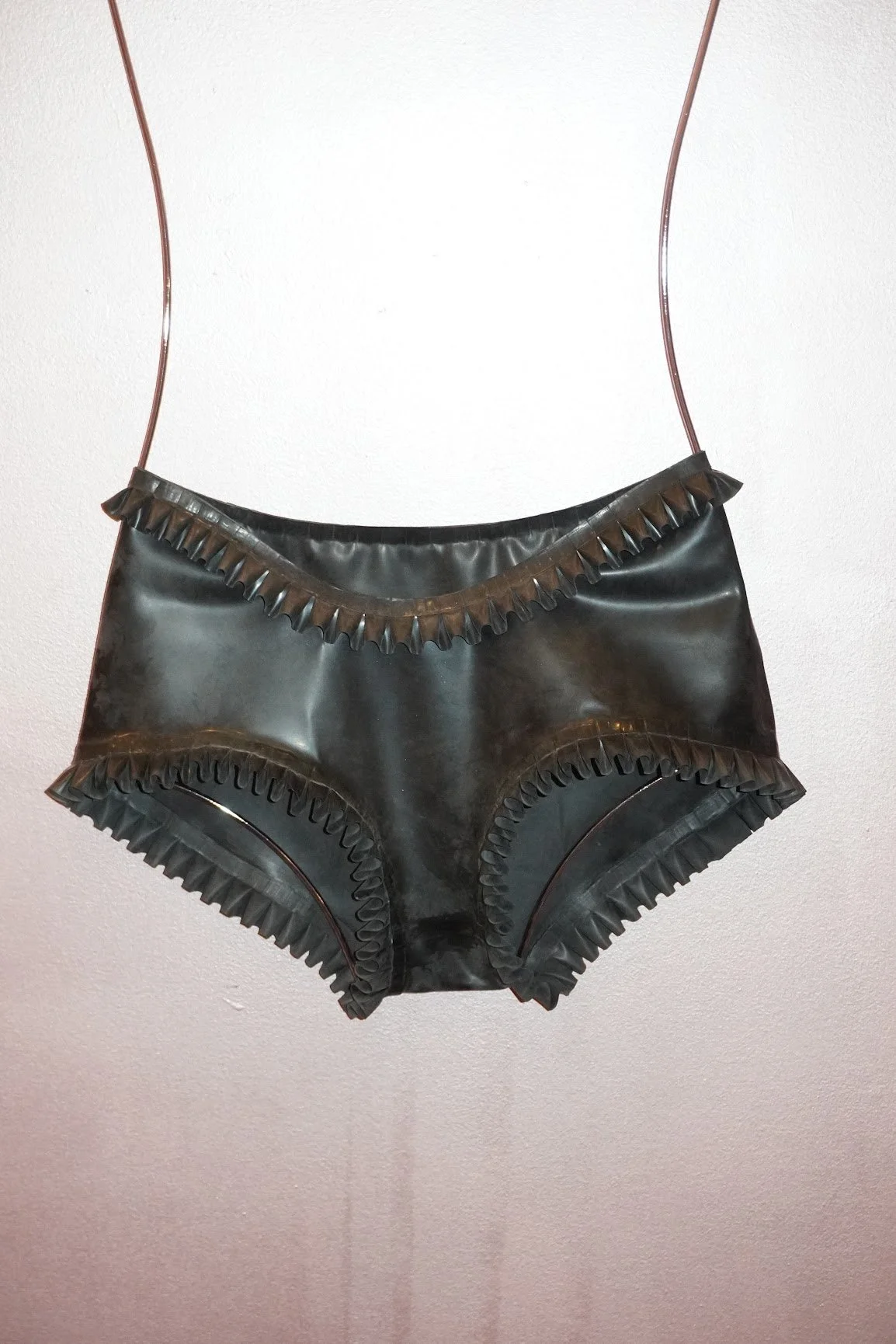 finley's house black romi shorts