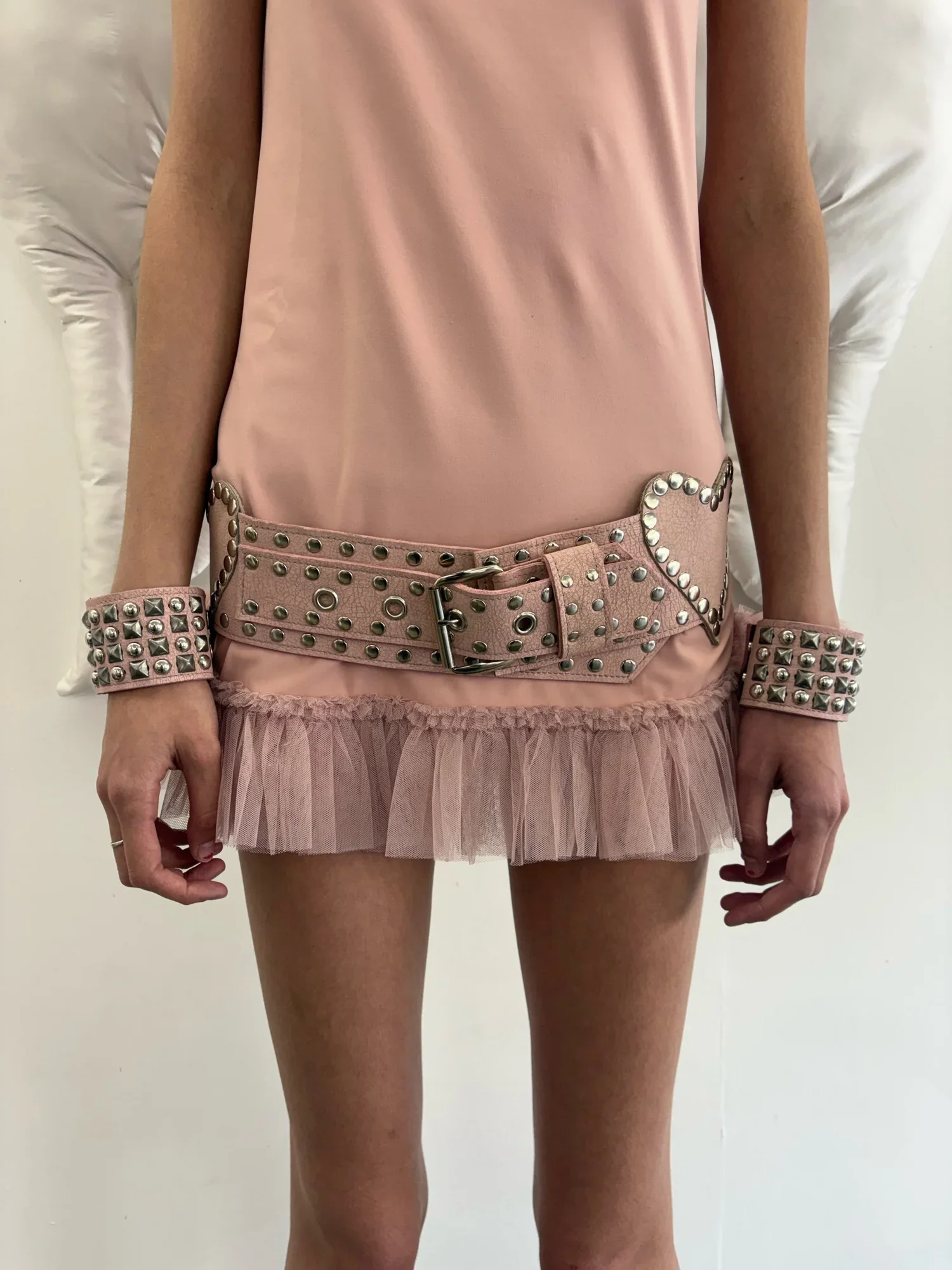 heart belt pink 2.webp