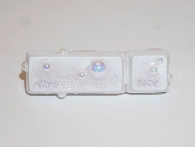 lily jade return home key cap clip