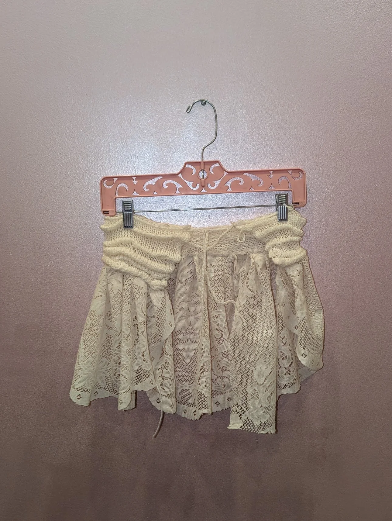 i am novazo white lacey knit belt