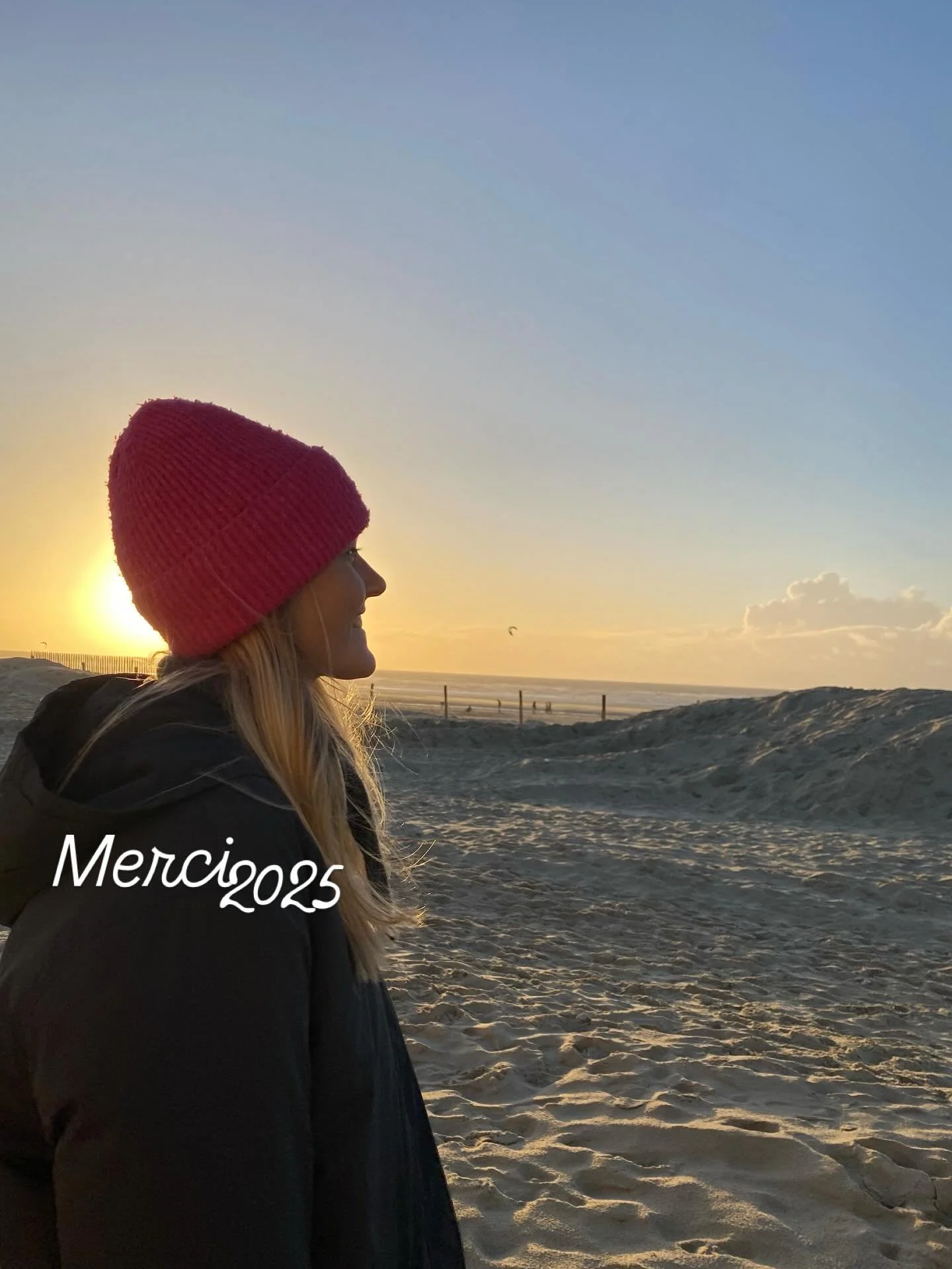 2025 marque l&rsquo;aboutissement d&rsquo;un de mes plus grands projets de vie pour ma famille et pour moi : un nouveau nid longuement imagin&eacute; avec un espace enti&egrave;rement d&eacute;di&eacute; &agrave; mon projet pro&hellip; VOUS.

Le stud