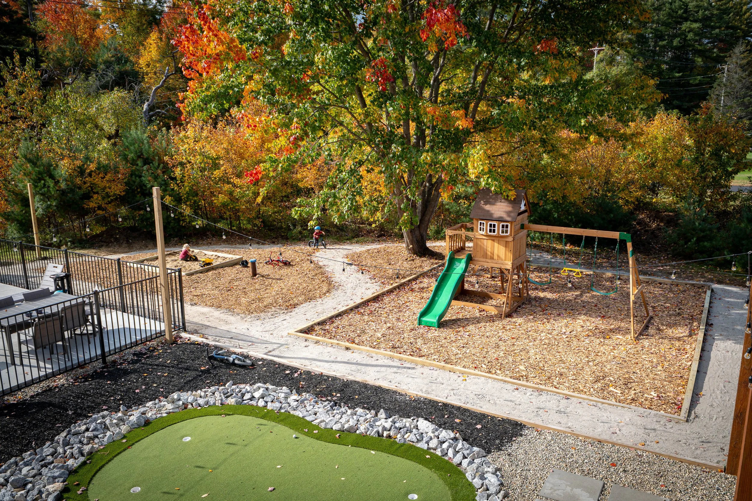 the-lone-star-at-sunday-river-childrens-play-area-8-visit-sunday-river.jpg