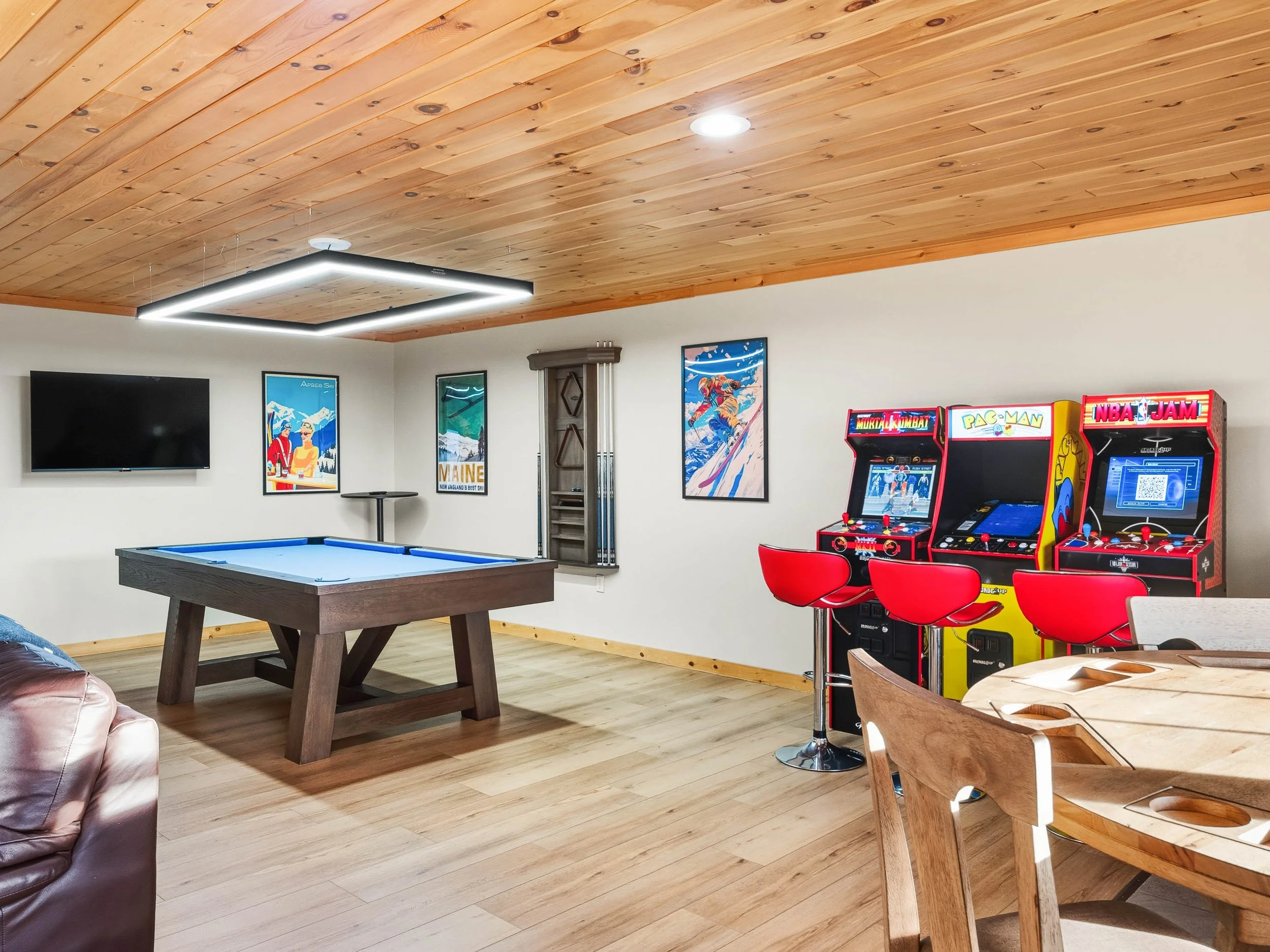 sunny view gameroom-3.jpg