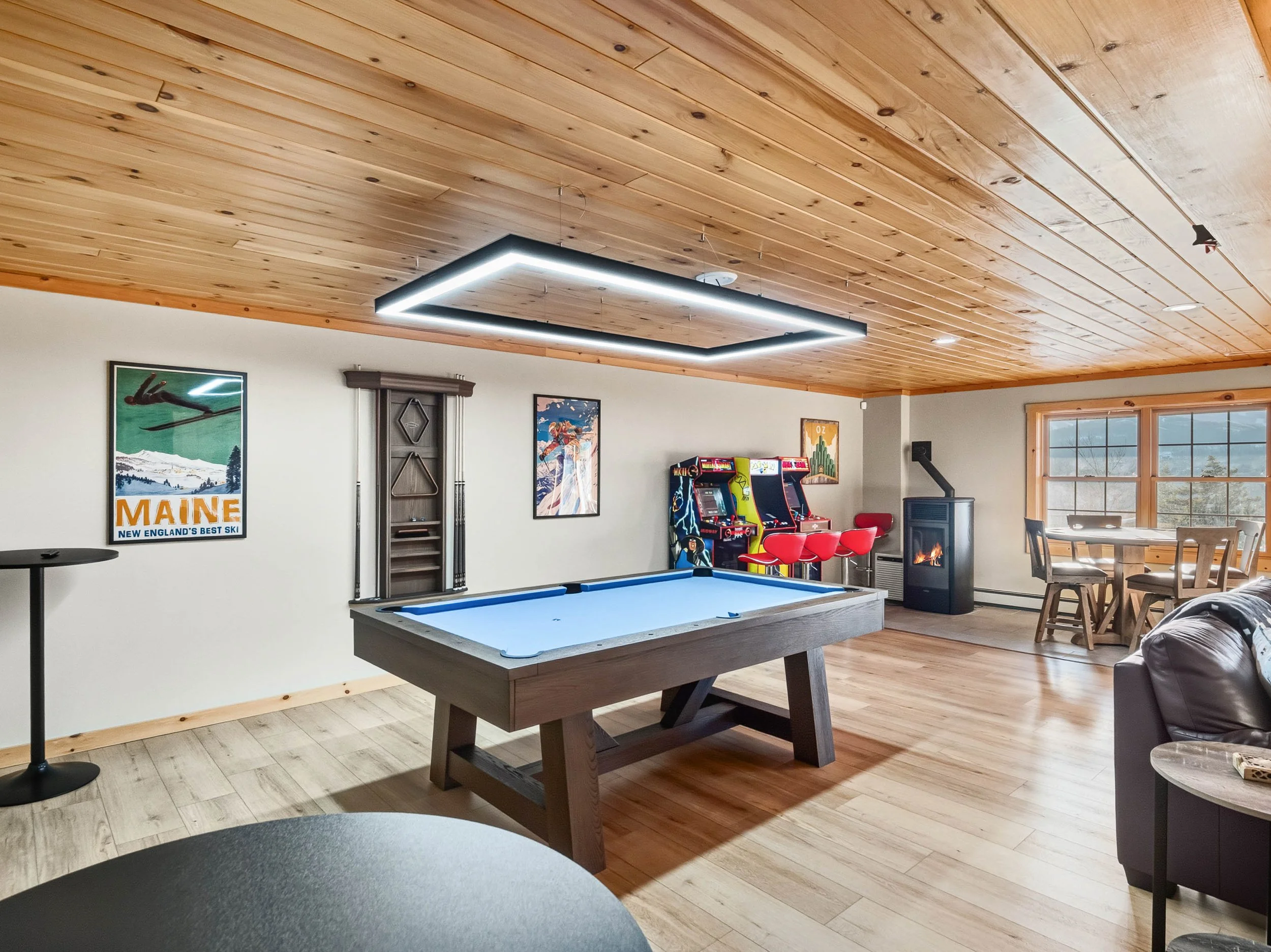 sunny view gameroom-5.jpg