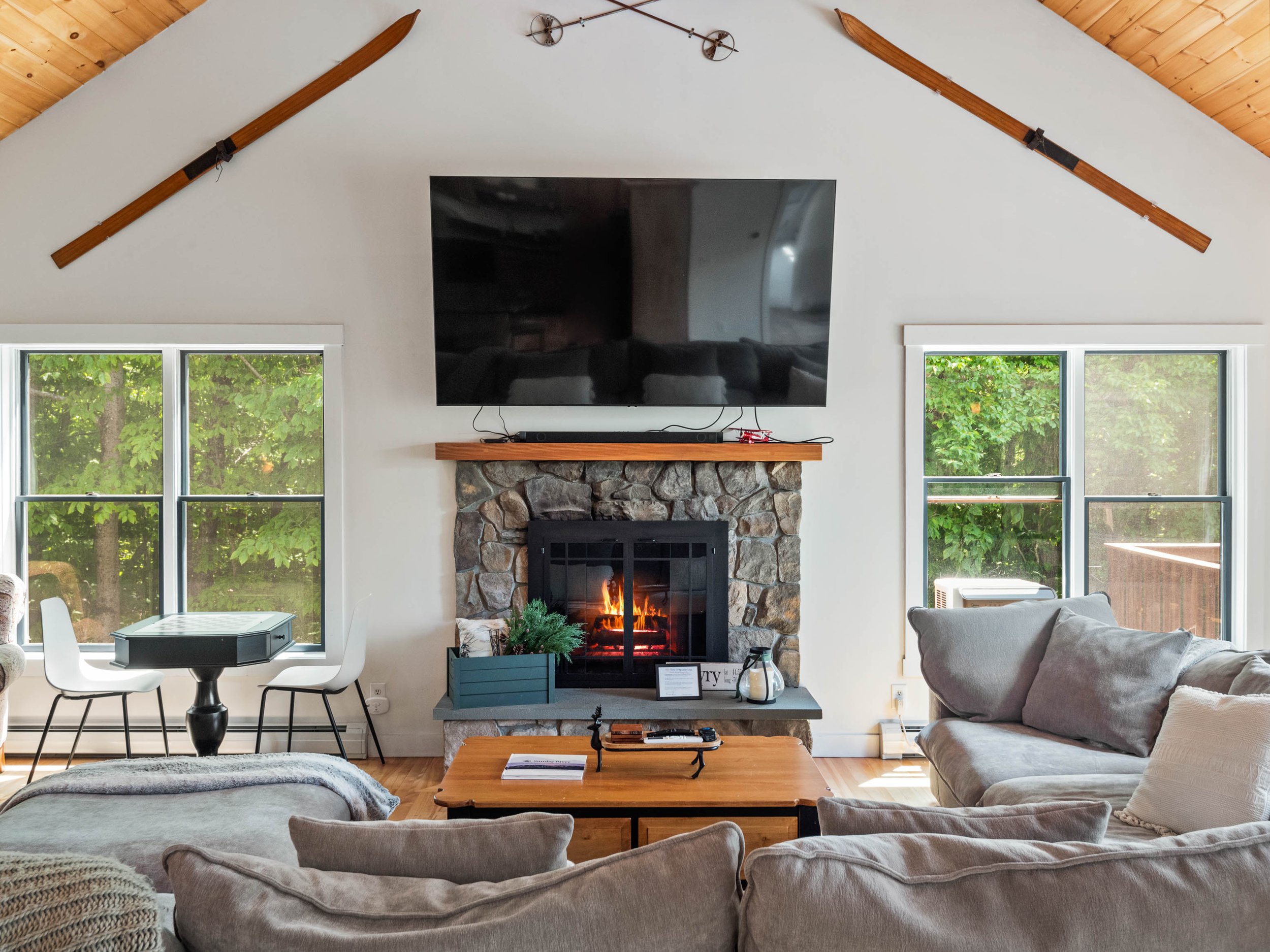 Treetop new couch-4.jpg