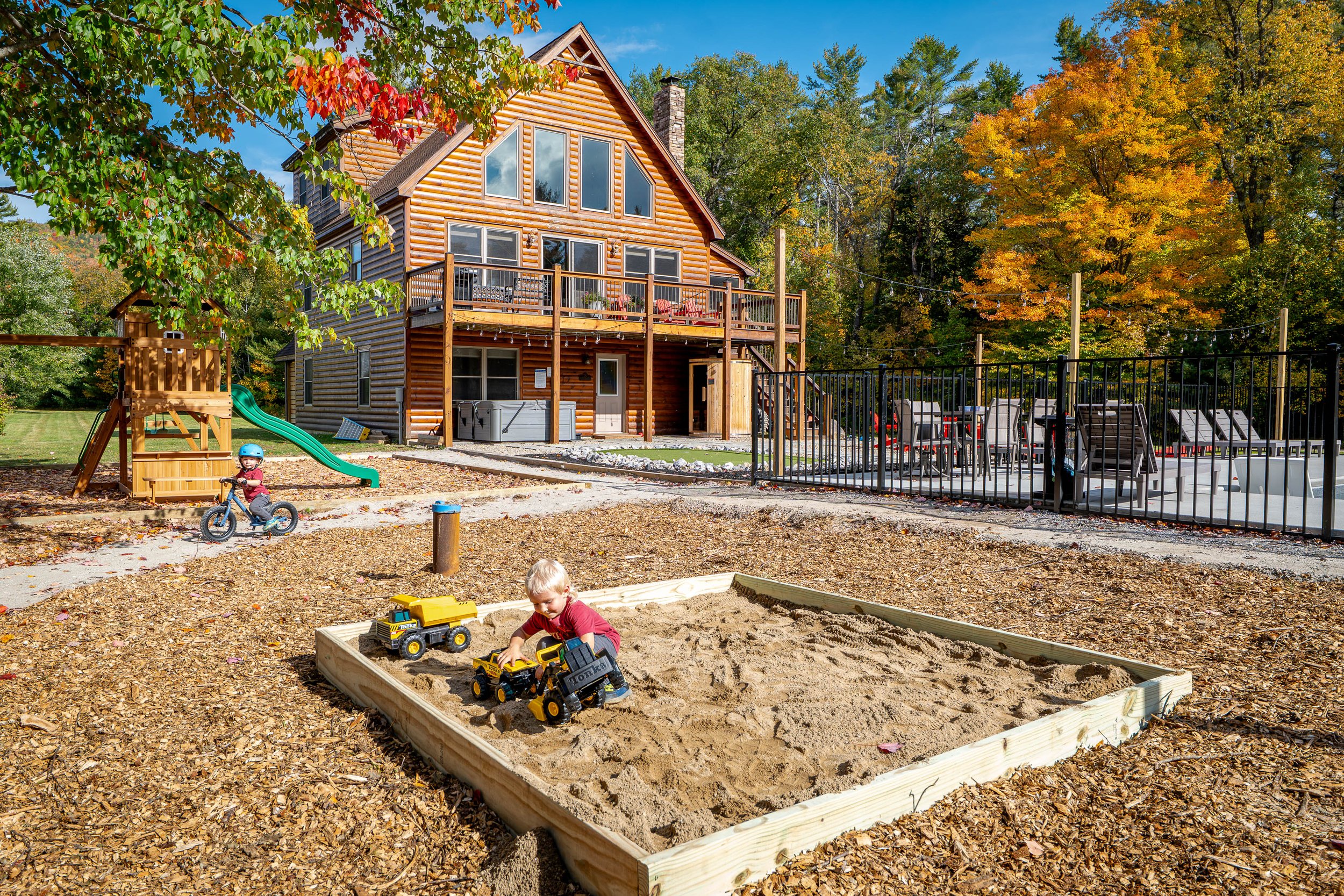 the-lone-star-at-sunday-river-childrens-play-area-4-visit-sunday-river.jpg
