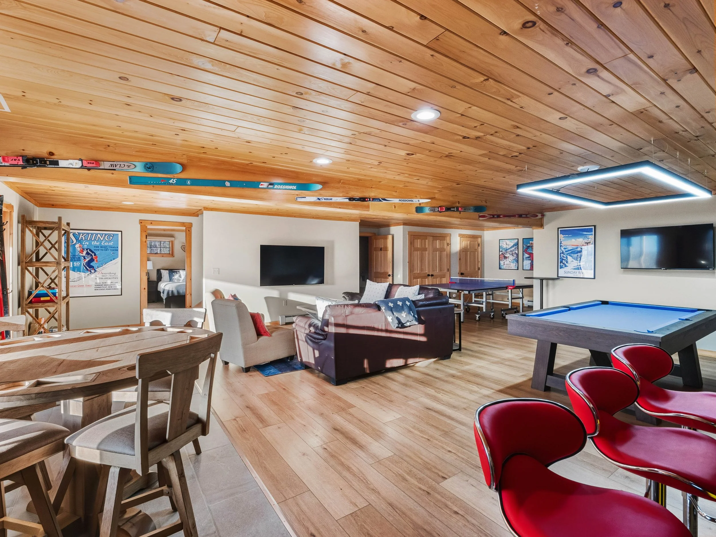 sunny view gameroom-10.jpg