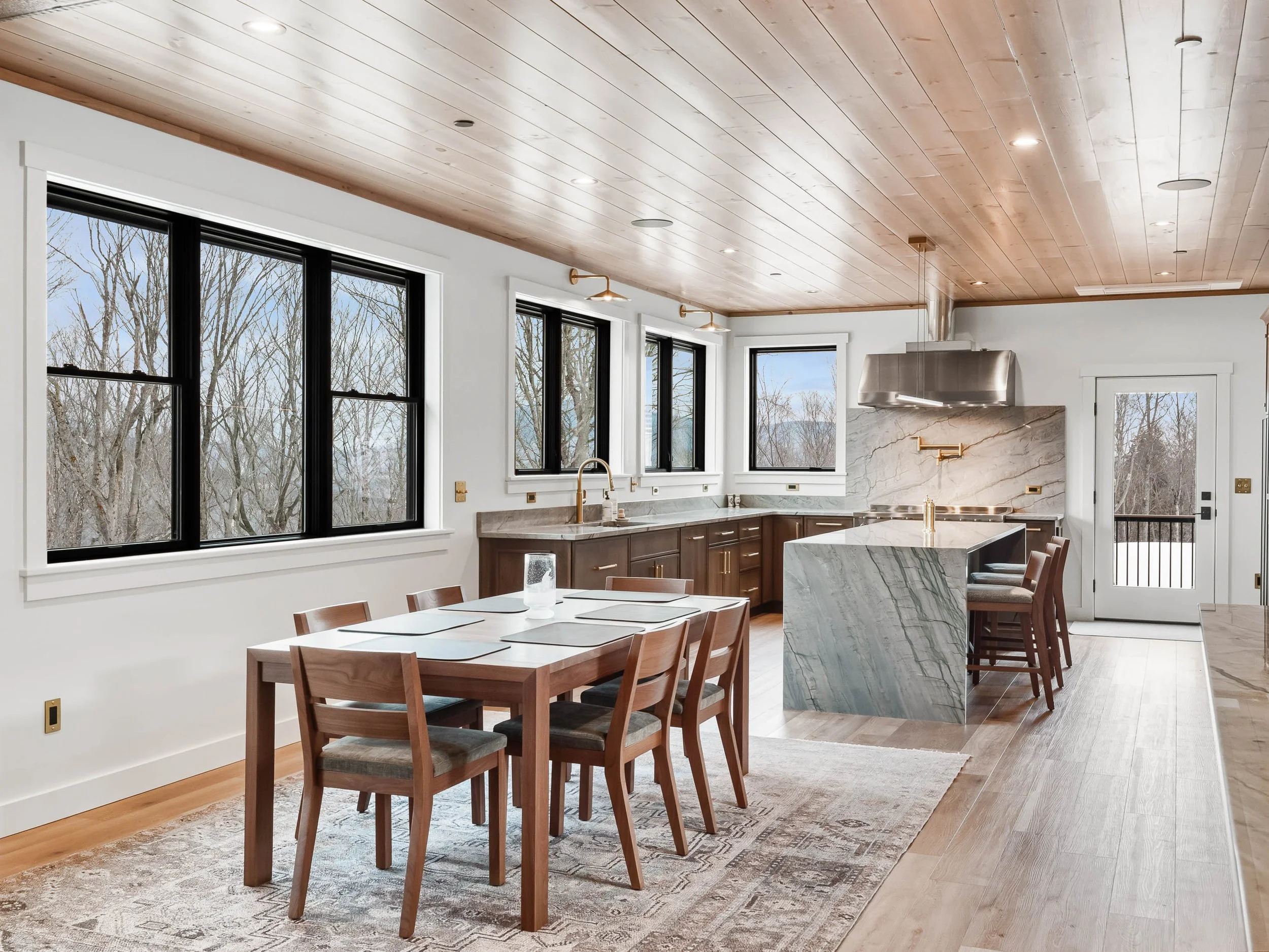 18 Garnett Way-10.jpg