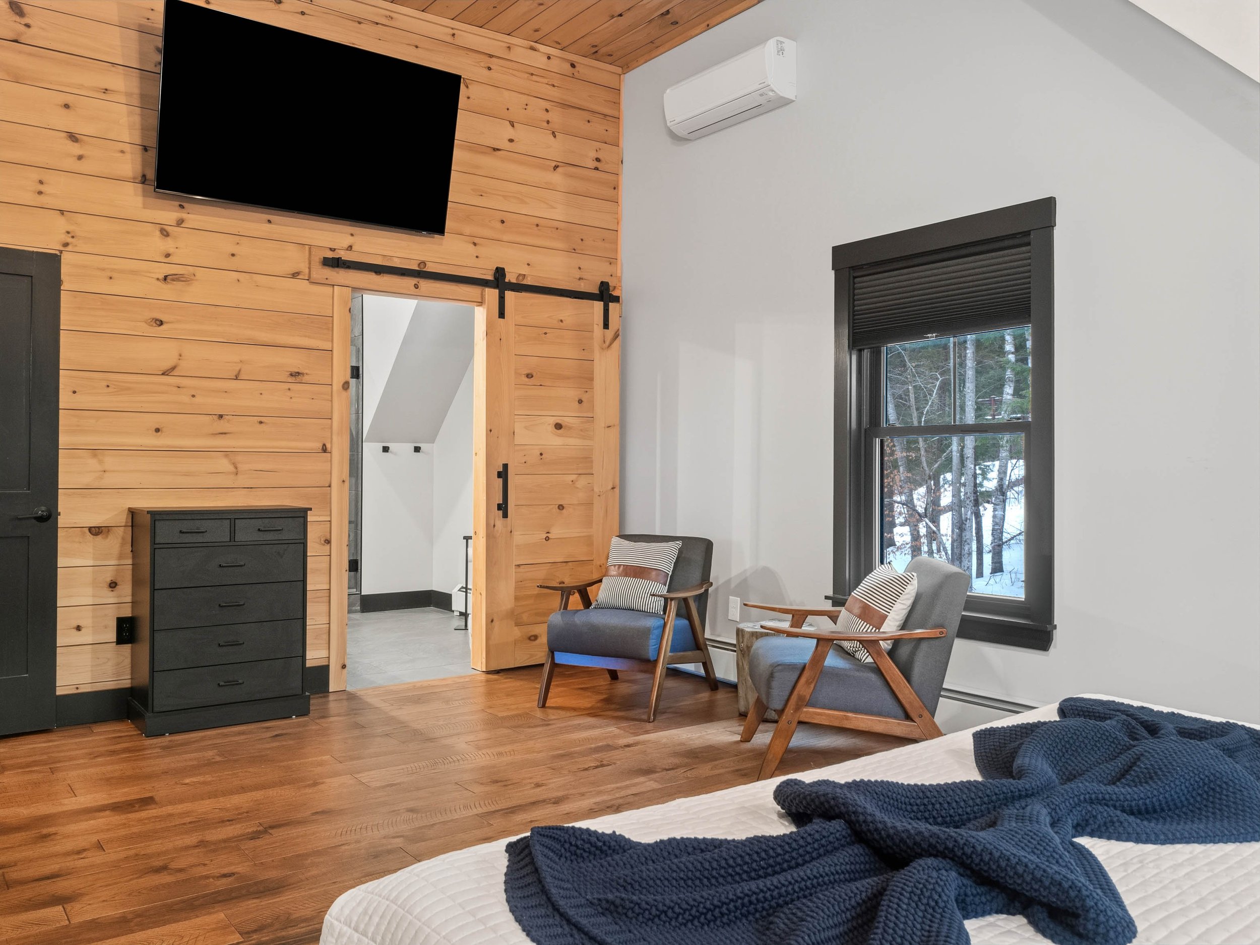 Skyline Lodge-35.jpg