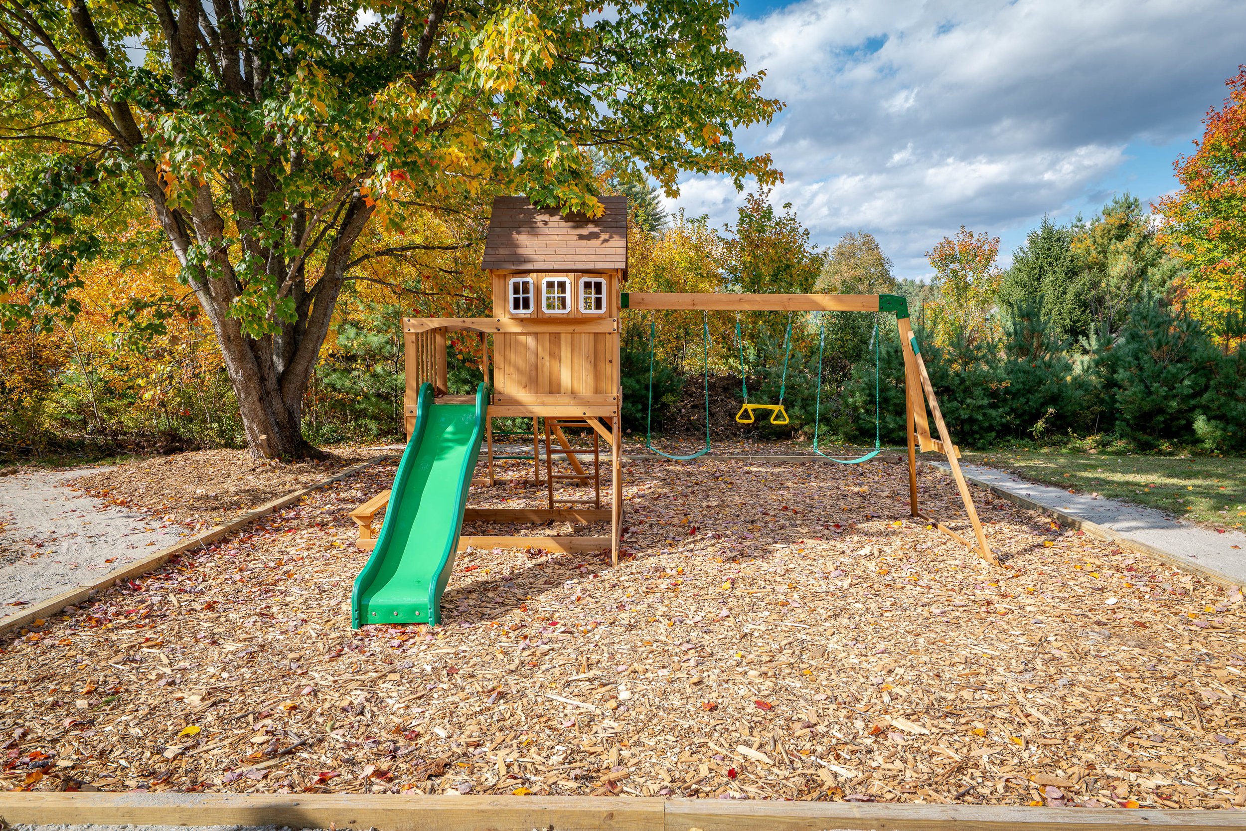 the-lone-star-at-sunday-river-childrens-play-area-2-visit-sunday-river.jpg