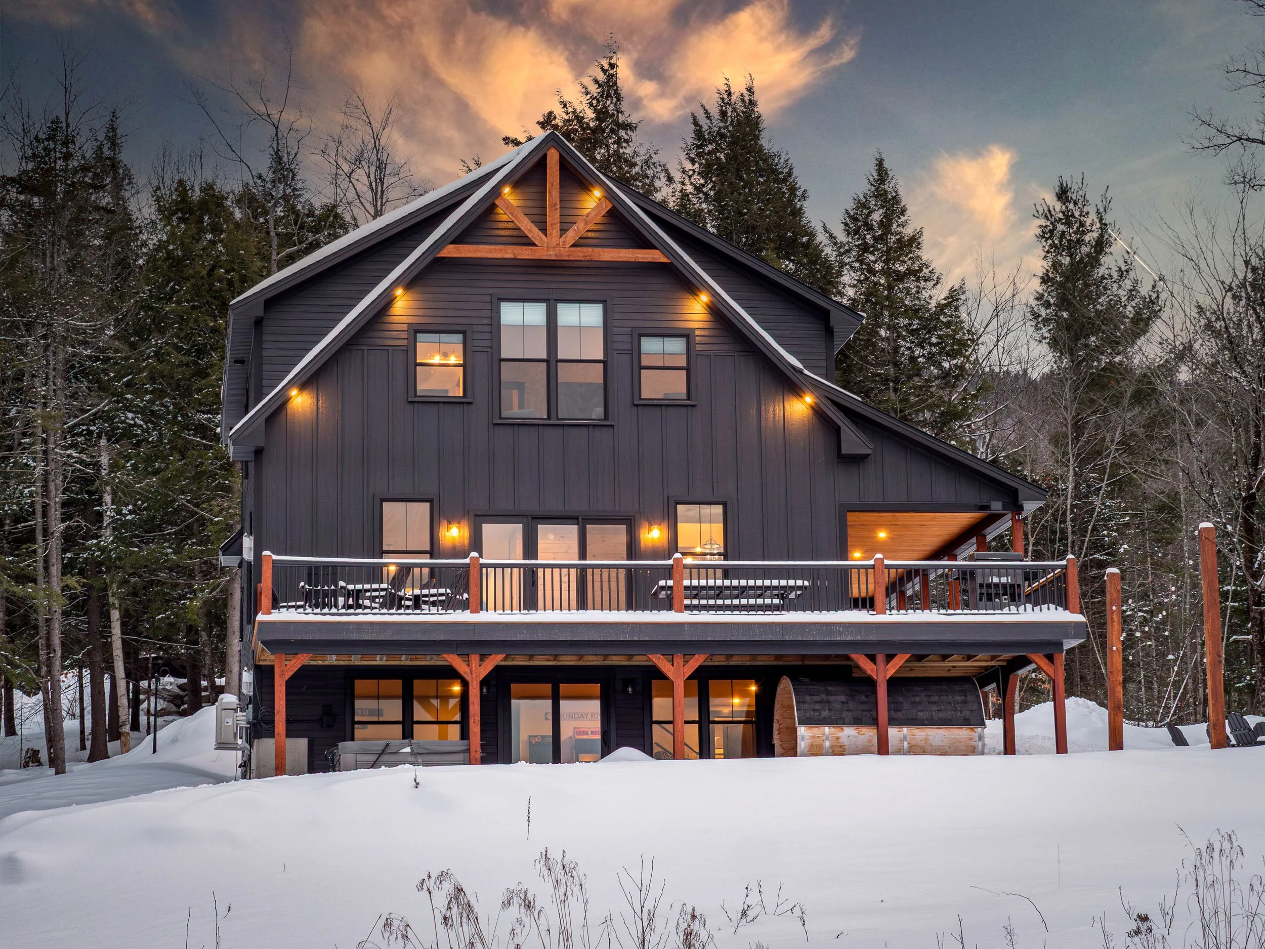 skyline-lodge-42-winter-exterior-visit-twilight-sunday-river.jpg