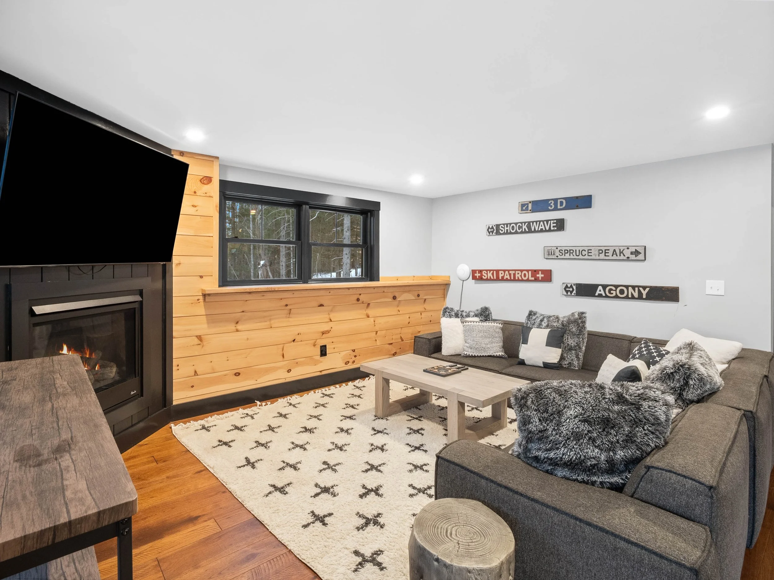 Skyline Lodge-46.jpg