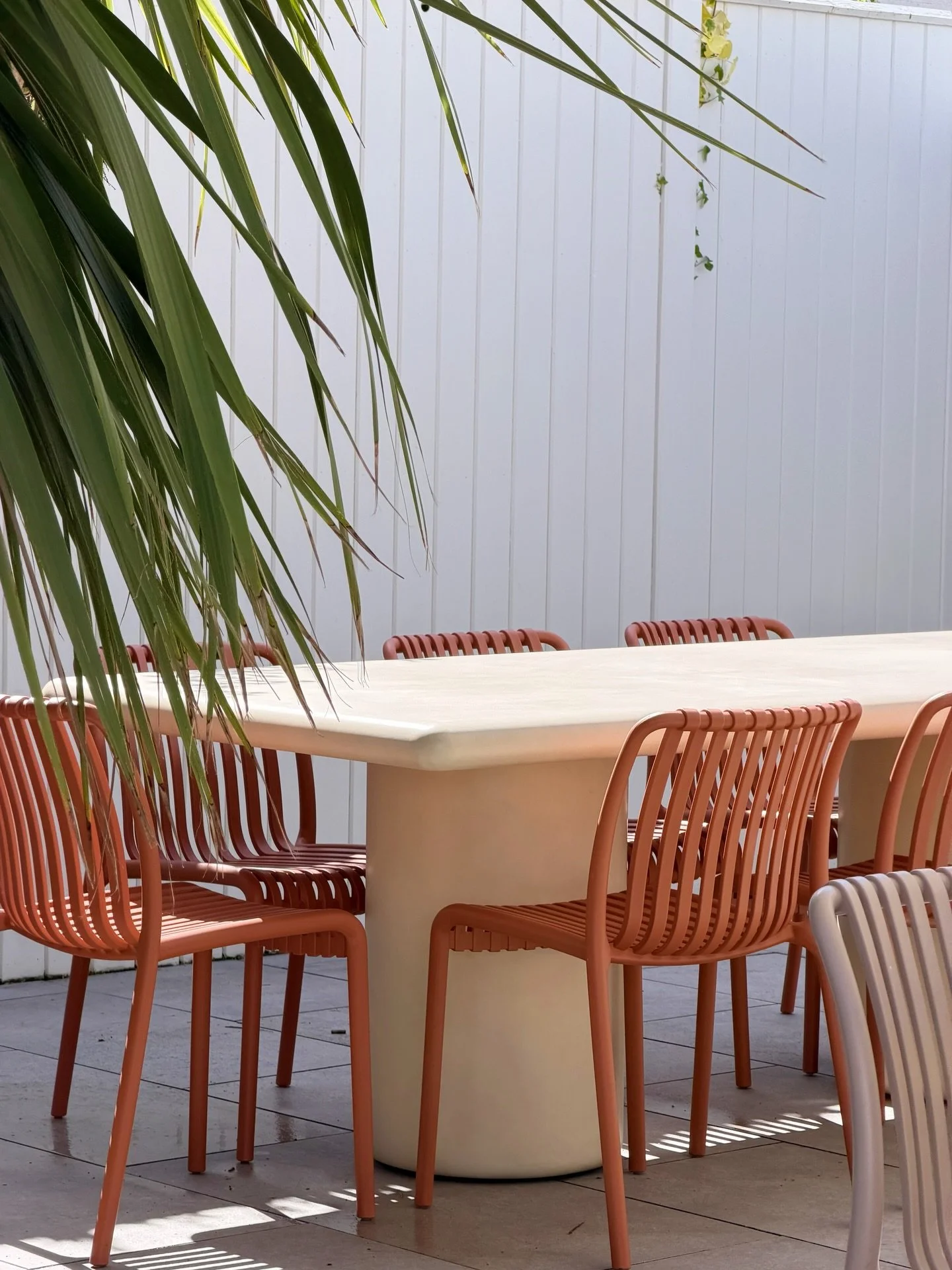 Coffee squad getting bigger&hellip;😏? 

We are absolutely loving our new set up in the sunshine!! &hearts;️