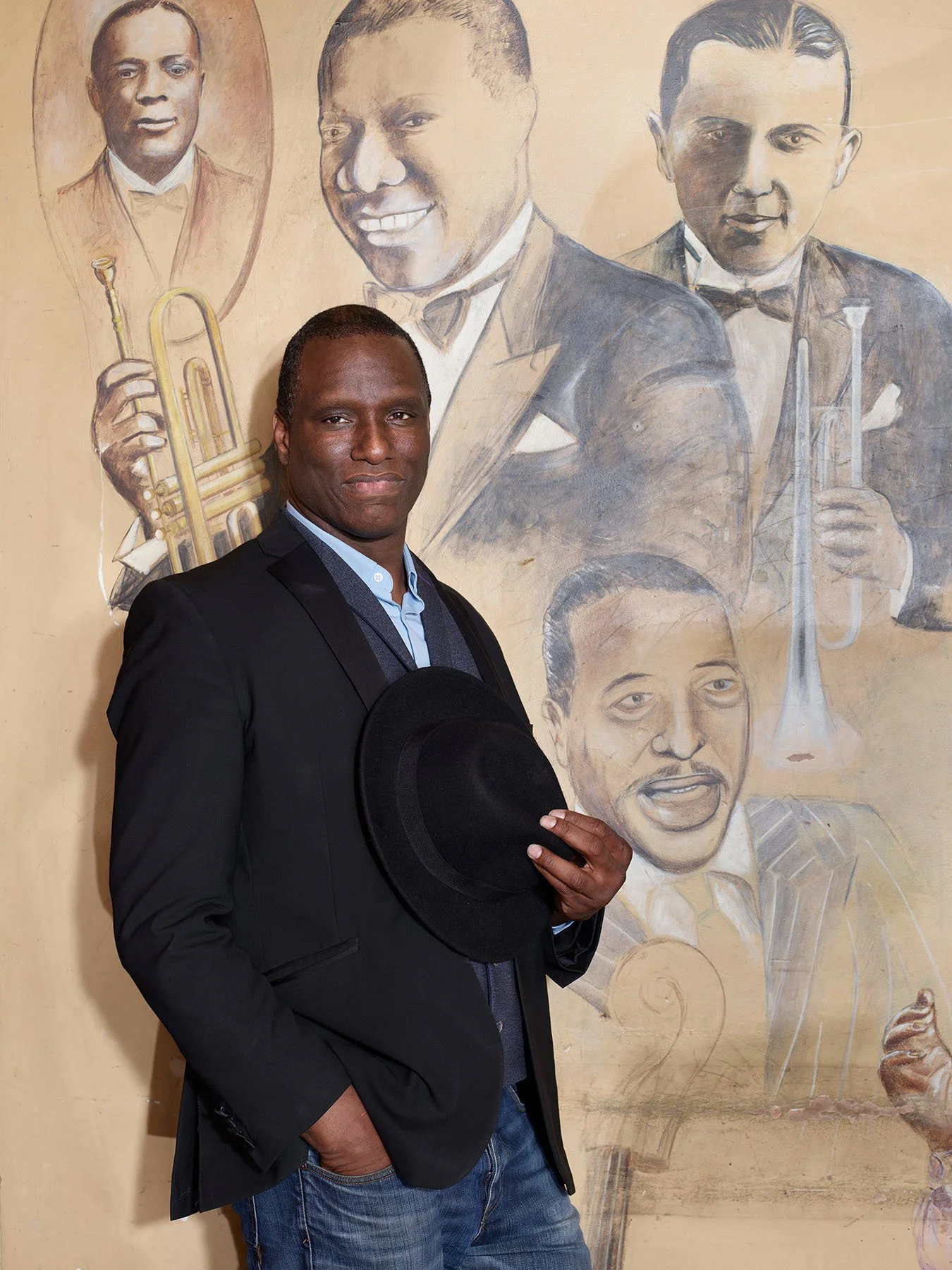 Wayne Hernandez - Jazz Singer