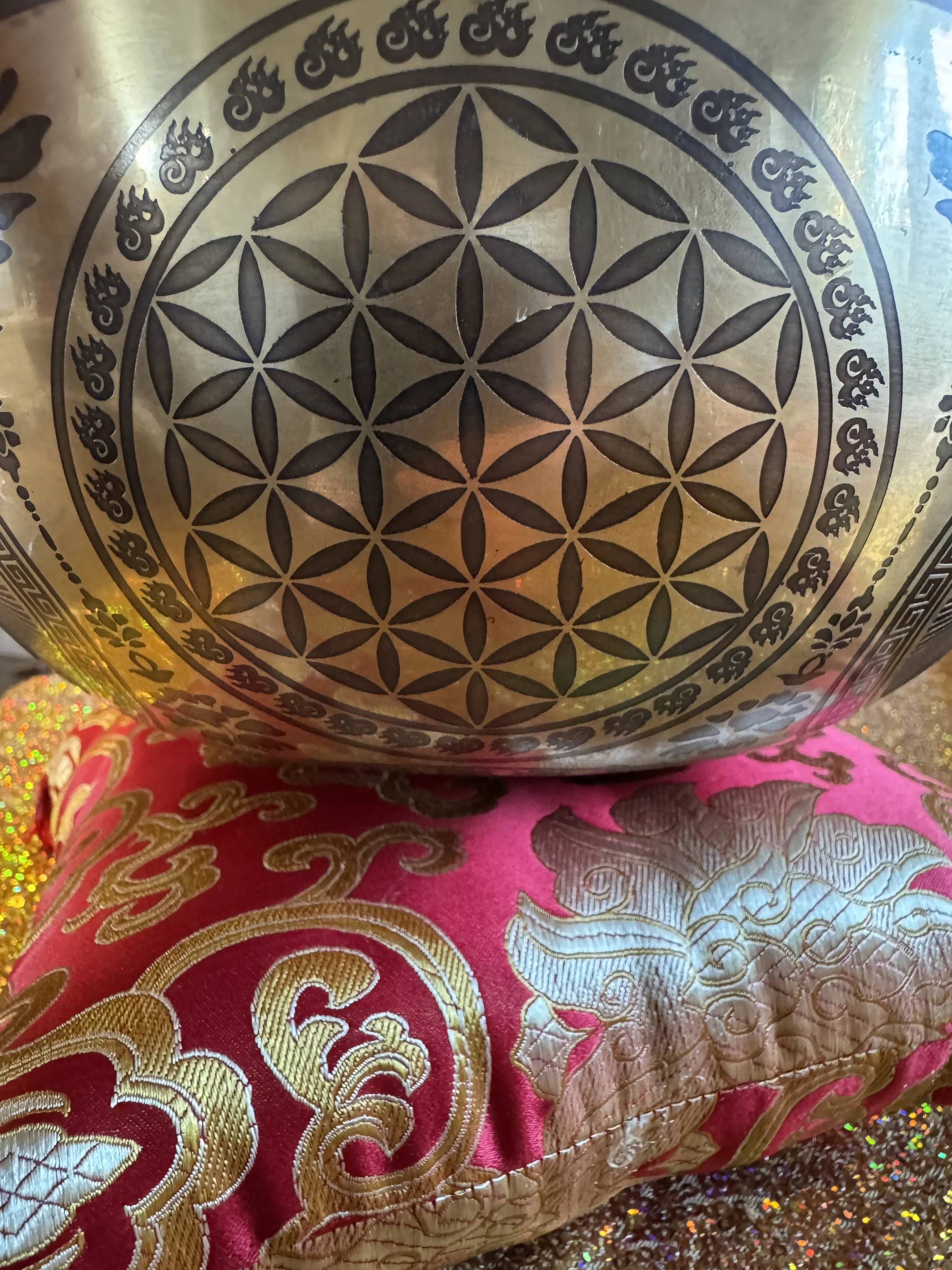 Sound Bath for Relaxation, Caversham Hall, Saturday 4th April 2026, 3-4.30pm.