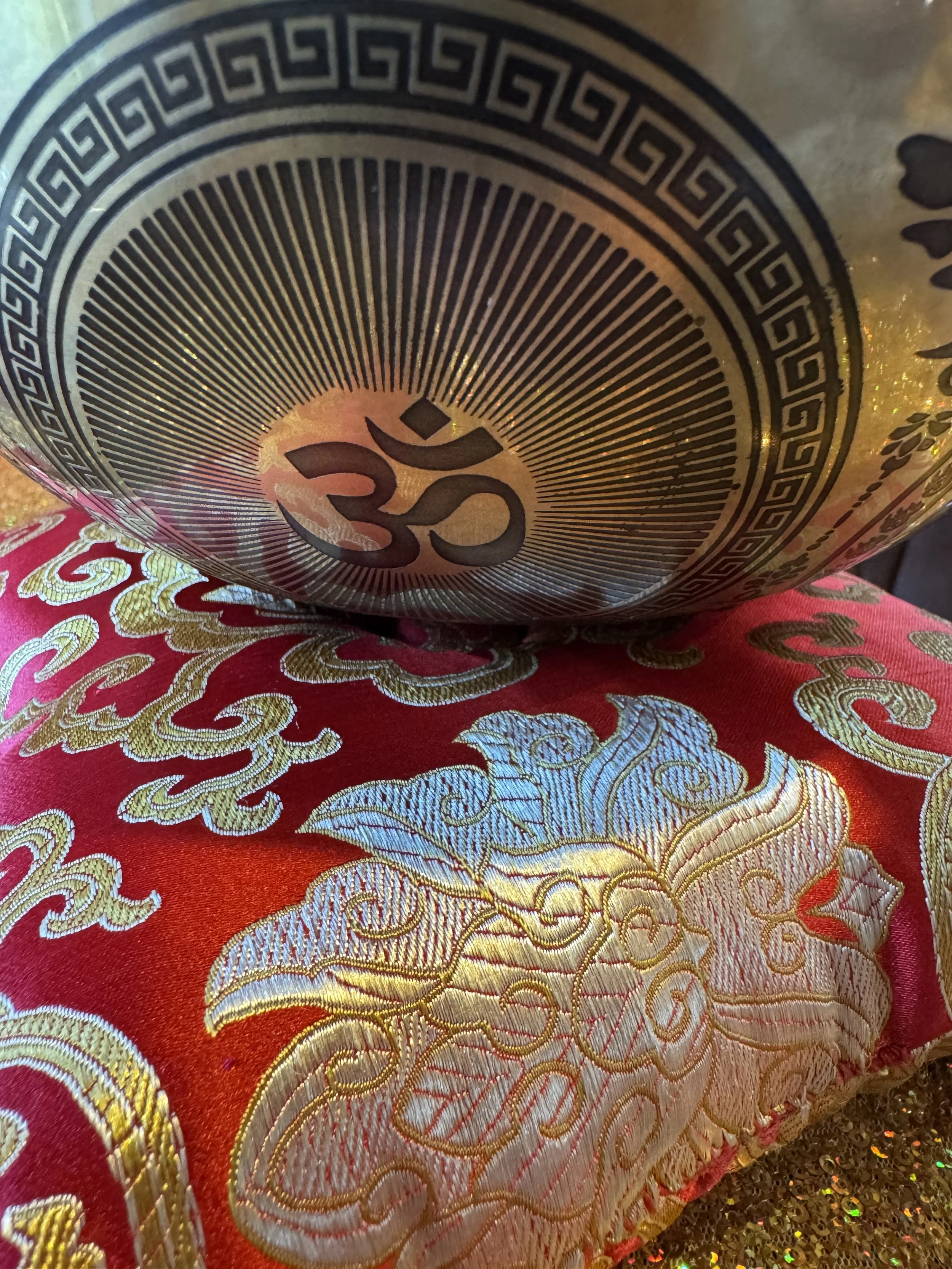 Sound Bath for Relaxation, Caversham Hall, Saturday 21st February 2026, 3-4.30pm.