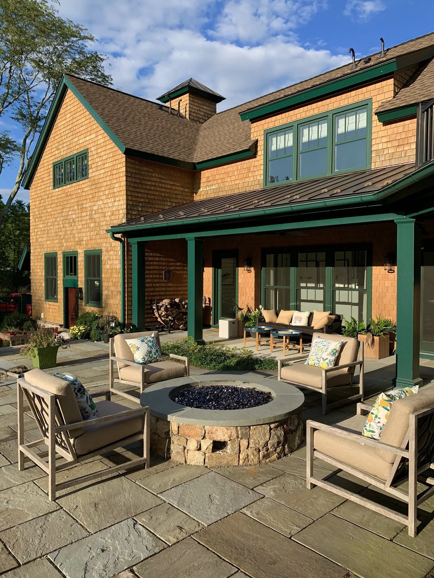 Stone patio and outdoor fire pit in Chatham, NJ