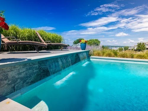 Splish Splash! The Benefits of Investing in Gunite Pool Companies in the Jamestown and Middletown, RI Areas