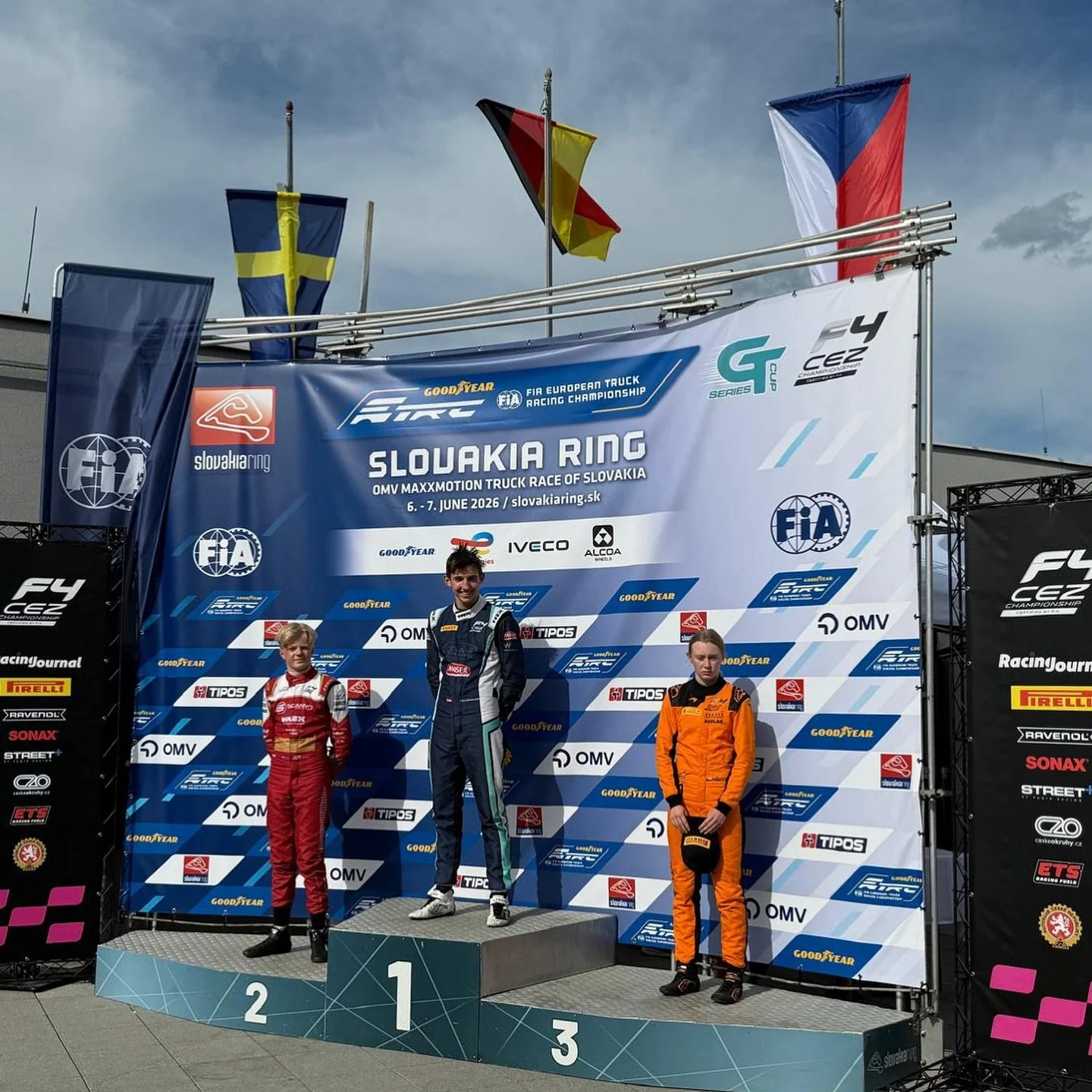 They said a new team with less testing couldn&rsquo;t fight at the front. Today, we proved them wrong. 👊🔥

Seeing the Swedish flag back on the podium feels amazing. 🇸🇪🏆

Massive thanks to all the mechanics at Step Motorsport for their incredible