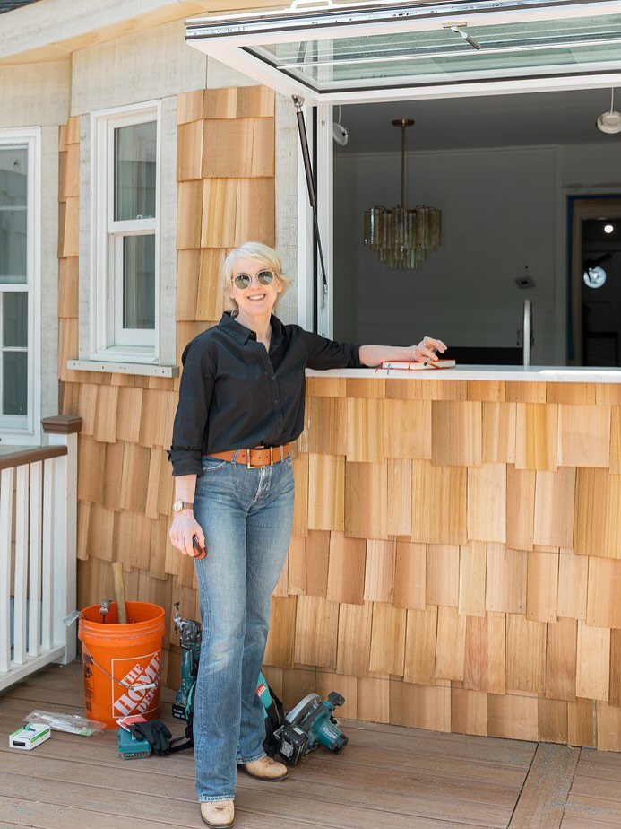 Happy Summer! Finally the sun is out and we get to enjoy long summer nights on the patio or our decks. I love when my clients celebrate and entertain, using their beautiful outdoors. We just finished a project in Maplewood, installing another pass-th