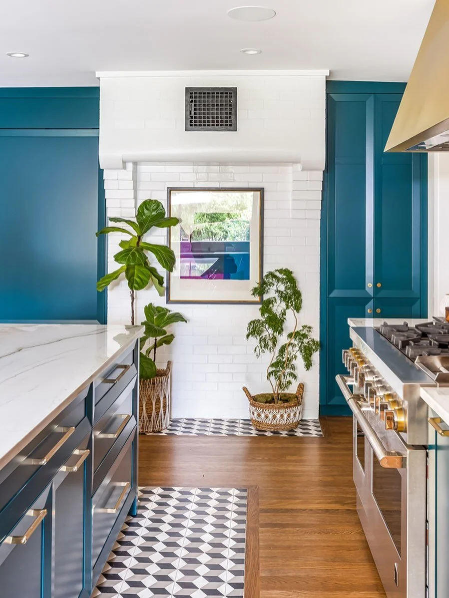 Something to consider when you look at the flow throughout a space, are focal points. Of course, a room- its layout- has to be functional. BUT it also has to bring you joy. Look at prominent walls, like the ones you see upon entering as well as where