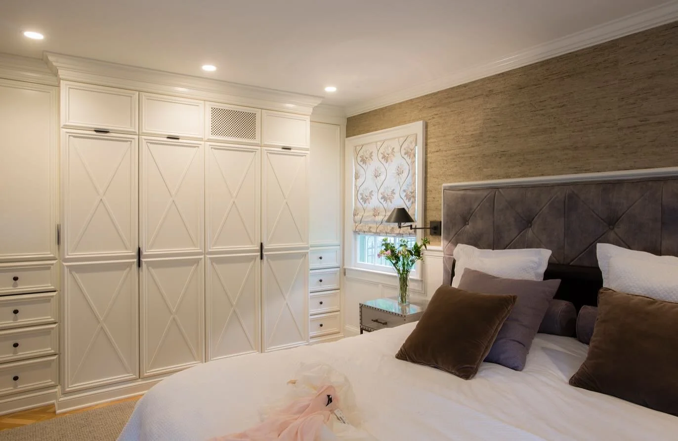 &ldquo;Just another manic Monday&hellip;&rdquo; I am with The Bangles today: after an exciting weekend that included a presentation @designerappliances in Montclair and fun but sleep-reducing activities with friends, I actually wished my bed was alre