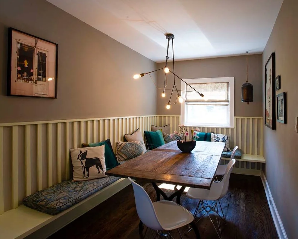 Is this a regular Monday for you or can you take the day off? If you can, may I suggest taking over the breakfast nook? Starting -all by yourself- with a coffee and something to read? Then the kids join and you serve pancakes with adequate amounts of